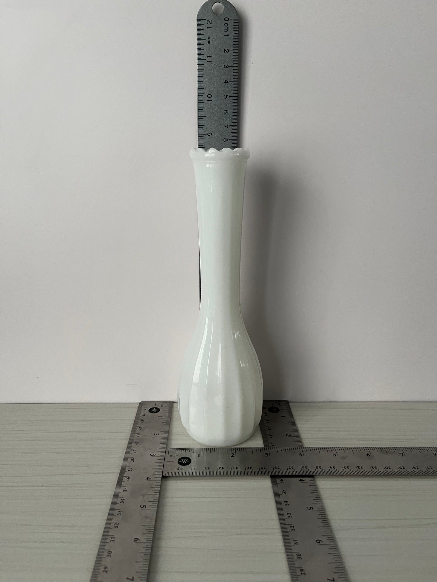 Vintage 1960s–1970s White Milk Glass Bud Vase – Scalloped Rim, Fluted Base, 8½” Tall