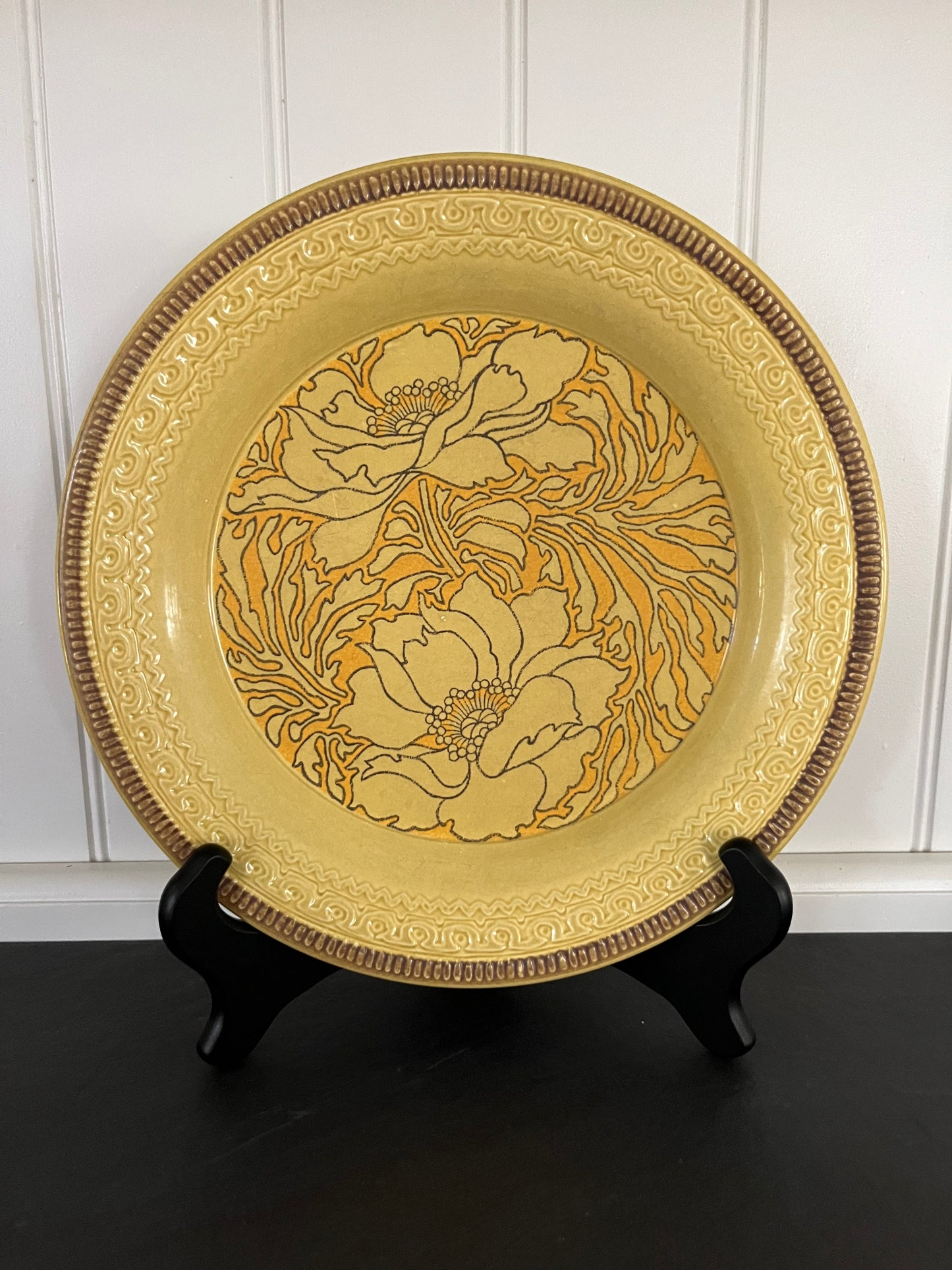 Vintage Franciscan Earthenware “Amapola” Dinner Plates – Set of 2 – Mustard Yellow Floral California Pottery