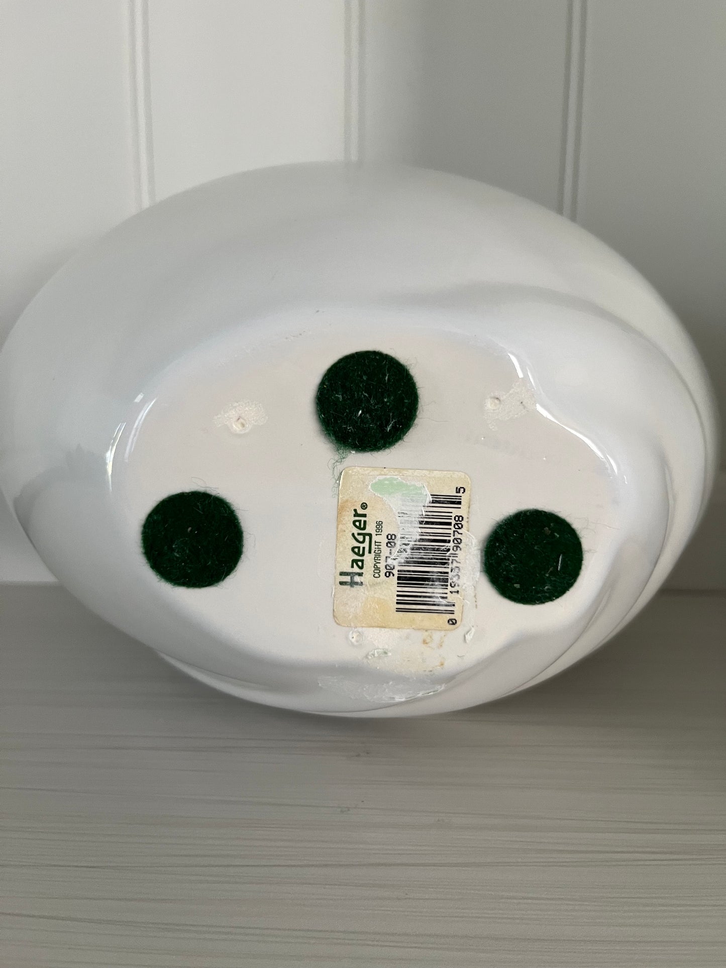 Vintage 1996 Haeger White Shell Swirl Ceramic Art Deco Style Planter Vase
