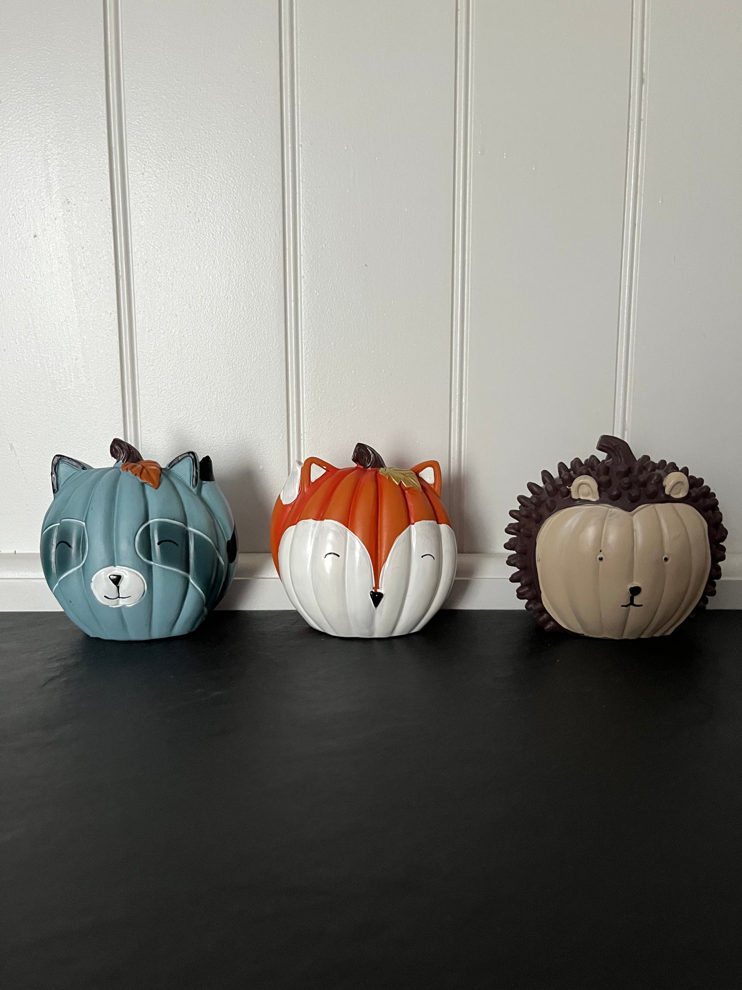 Set of 3 Woodland Animal Pumpkin Figurines – Raccoon, Fox & Hedgehog, Hand-Painted Fall Decor