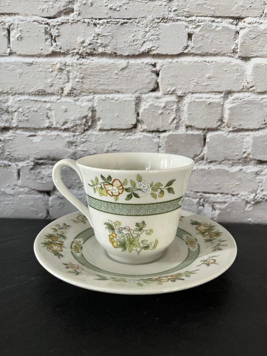 Vintage Royal Doulton Tonkin TC1107 1 Cup & Saucer set – 1970s English Floral China