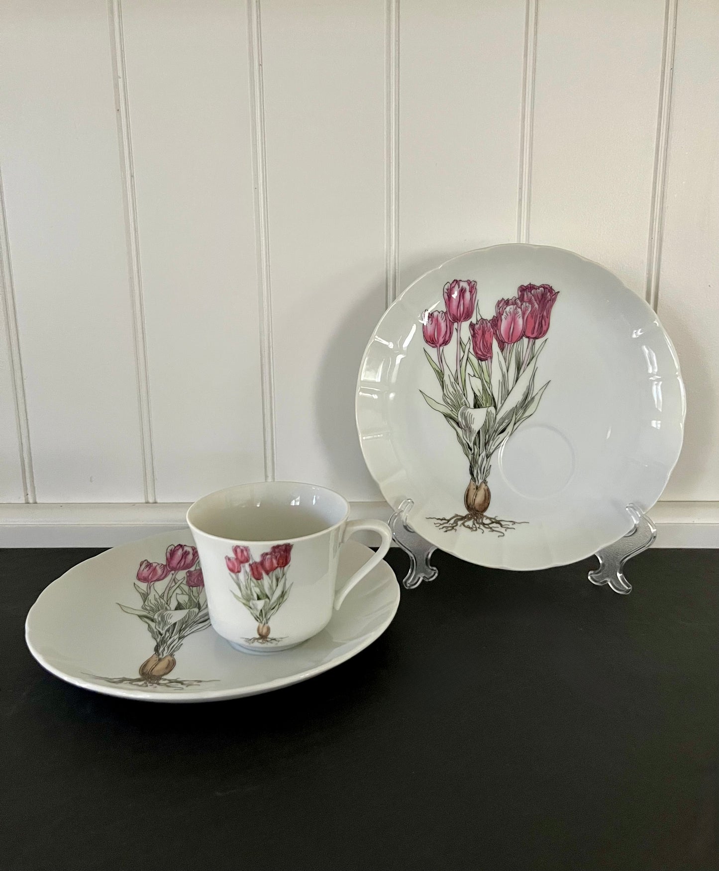 2 Vintage Pink Snack Plate & 1 Tea Cup Set Tulip by SEYMOUR MANN Botanical Modern Fine China