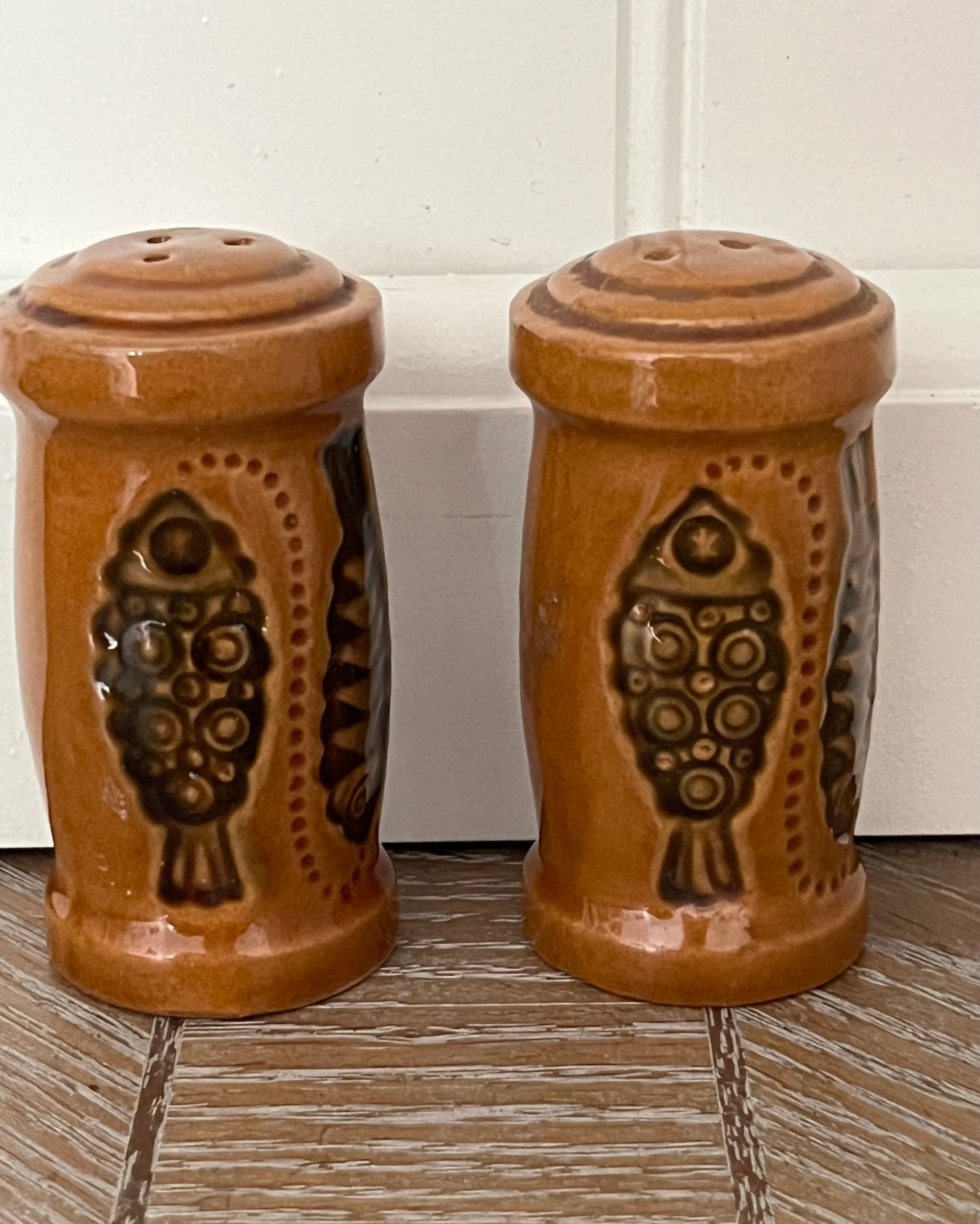 Retro Brown Ceramic Fish-Motif Salt & Pepper Shakers (c. 1970s)