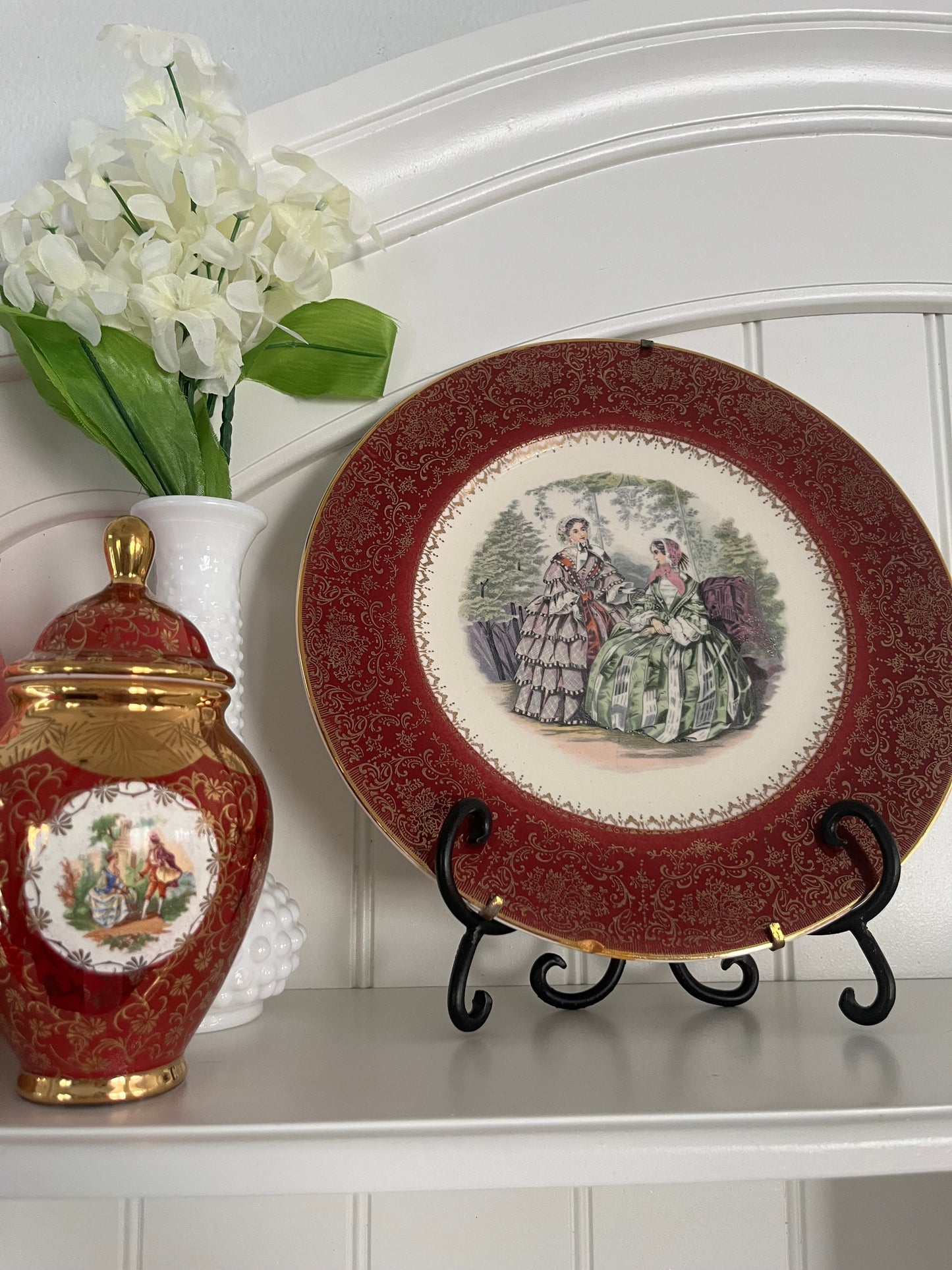 Vintage Imperial Salem China Victorian Ladies Display Plates – Set of 2 with 23K Gold (c. 1940s–1950s) | Godey-Inspired Regency Pair