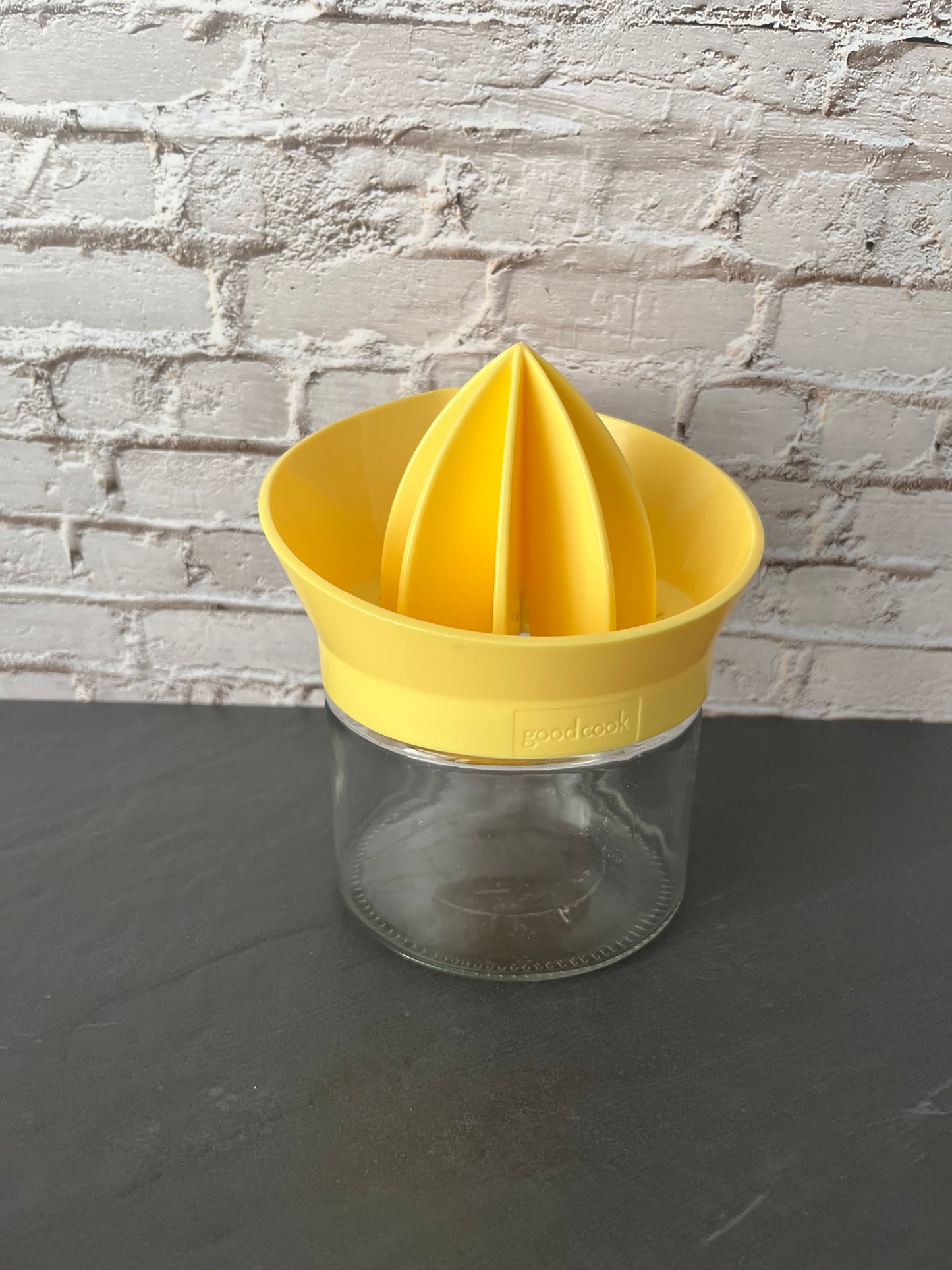 Vintage Style Goodcook Yellow Citrus Juicer with Glass Jar | Retro Lemon Reamer | Kitchen Juicer Press | Mid-Century Inspired Kitchenware
