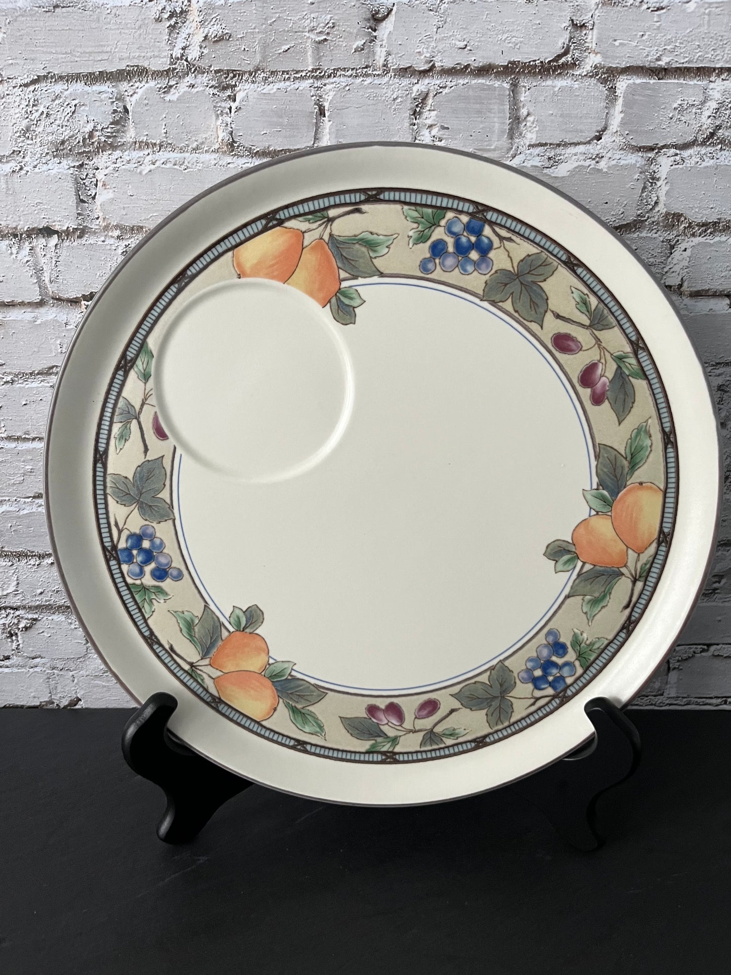 1990s Mikasa Intaglio Garden Harvest CAC29 Snack Plate with Cup Well – Vintage Tea / Luncheon Plate – Fruit & Vine Motif