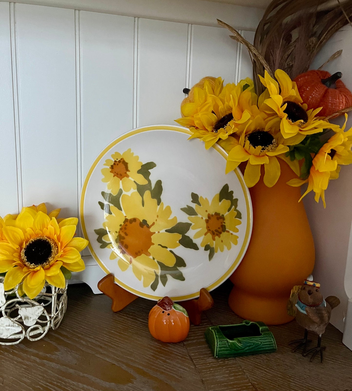 Pair of 1950s Treasure Craft Green Ceramic Log Ashtrays – Forest Woodgrain Glaze Set of 2