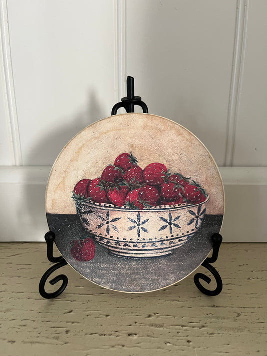 1980s Vintage Coasterstone with Cork Backing – Farmhouse Folk Art
Strawberries in Country Bowl Motif
