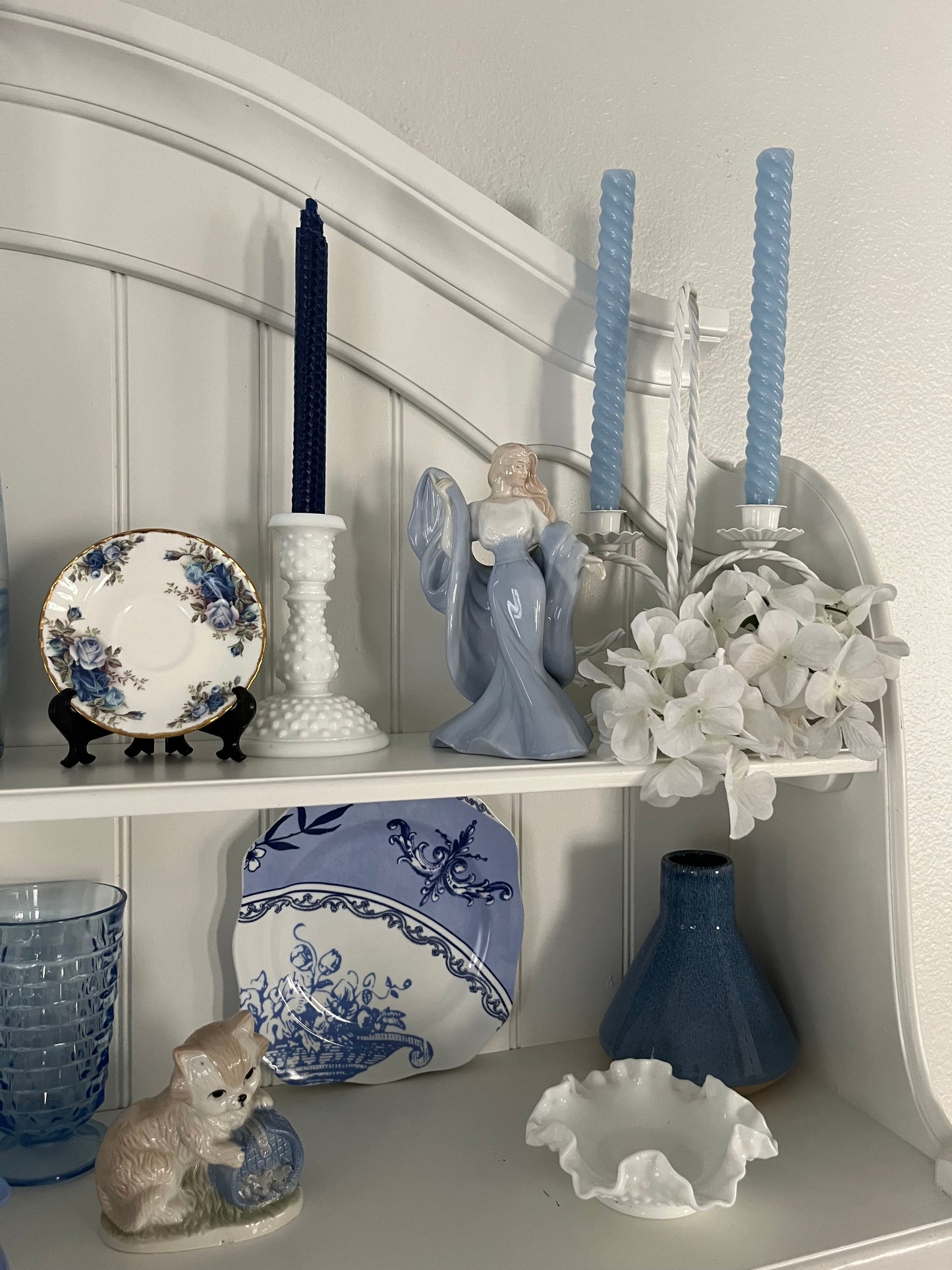 VIntage 1970s Fenton White Milk Glass Ruffle Edge Hobnail Small Bowl