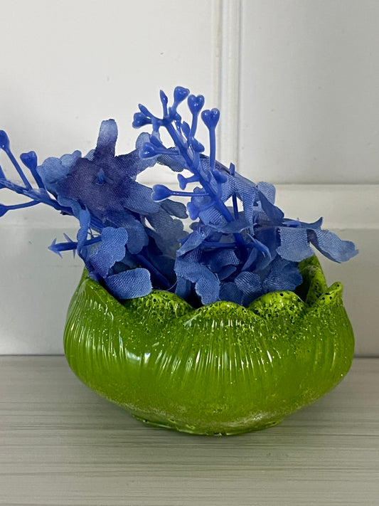 Vintage c pre 1980’s Small Lime Green Art Glass Bowl | Scalloped Petal Catchall Dish | Retro Cottagecore Trinket Bowl