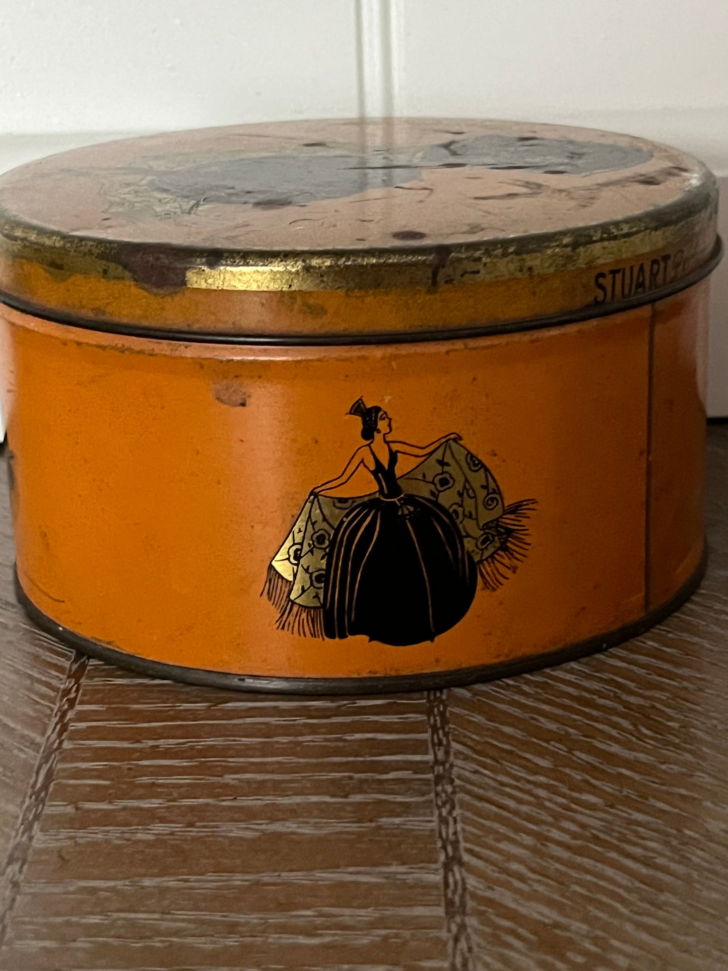 Antique 1920’s Stuart Perfumer Prima Donna Bath Dusting Powder Tin | Art Deco Vanity Advertising