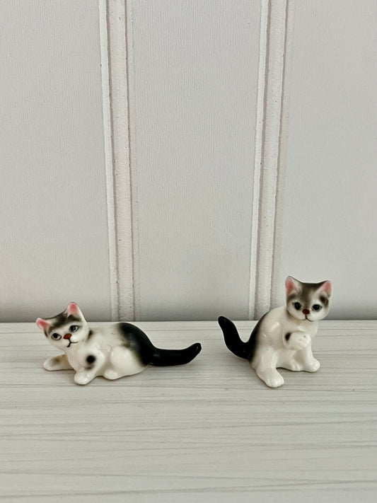 Vintage  c1960’s Kitsch Miniature Gray Black & White Kitten Figurines — Mid-Century Porcelain Cat Pair