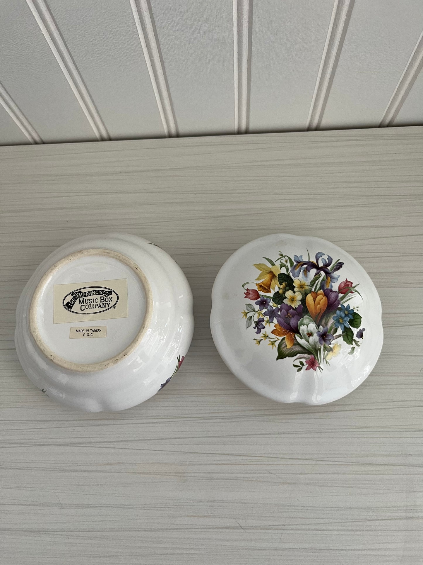 Vintage San Francisco Music Box Company Trinket Box - Song Wind Beneath My Wings