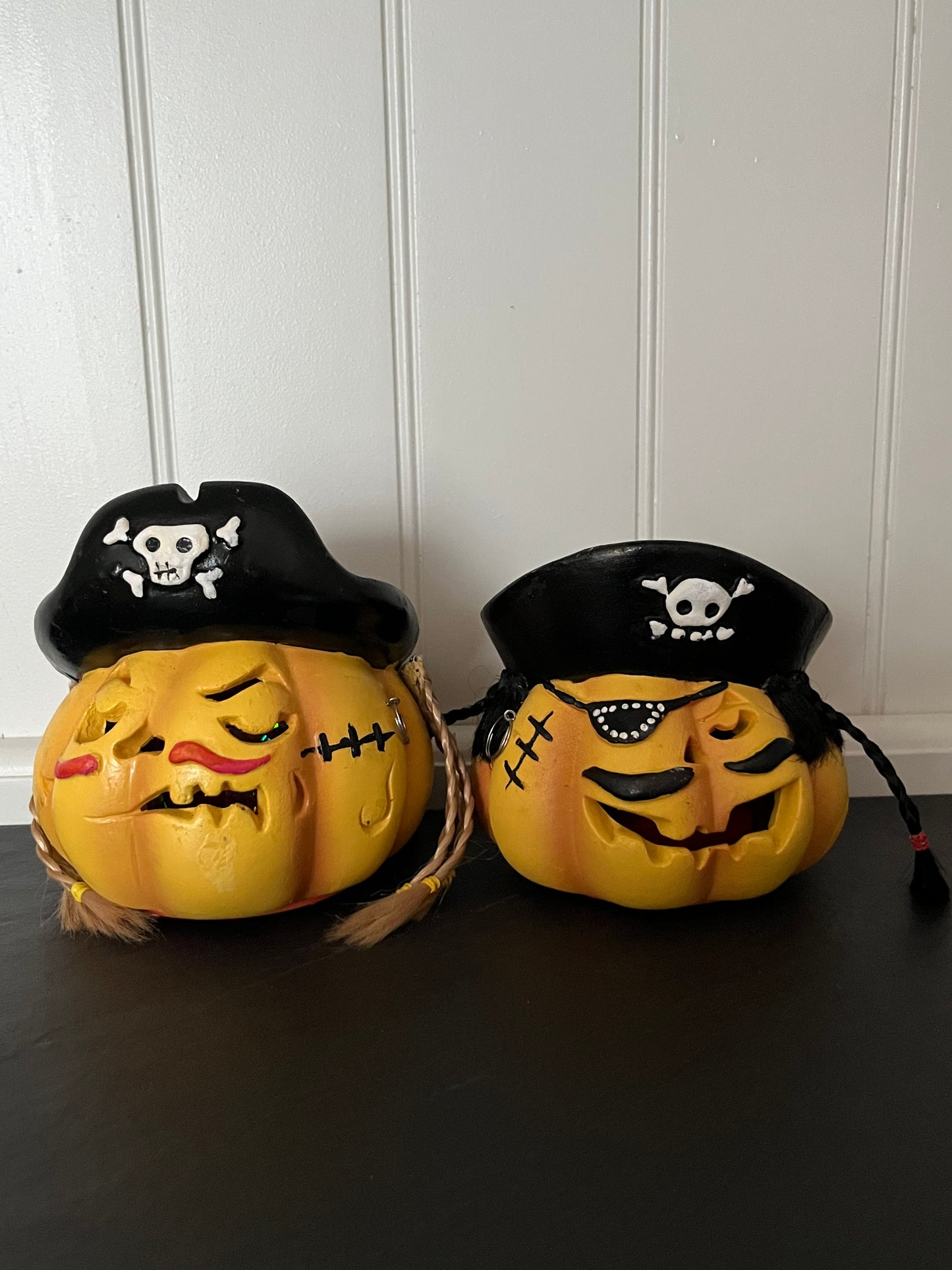 Vintage Light-Up Pirate Pumpkin Pair | Halloween Jack-O’-Lantern Figurines