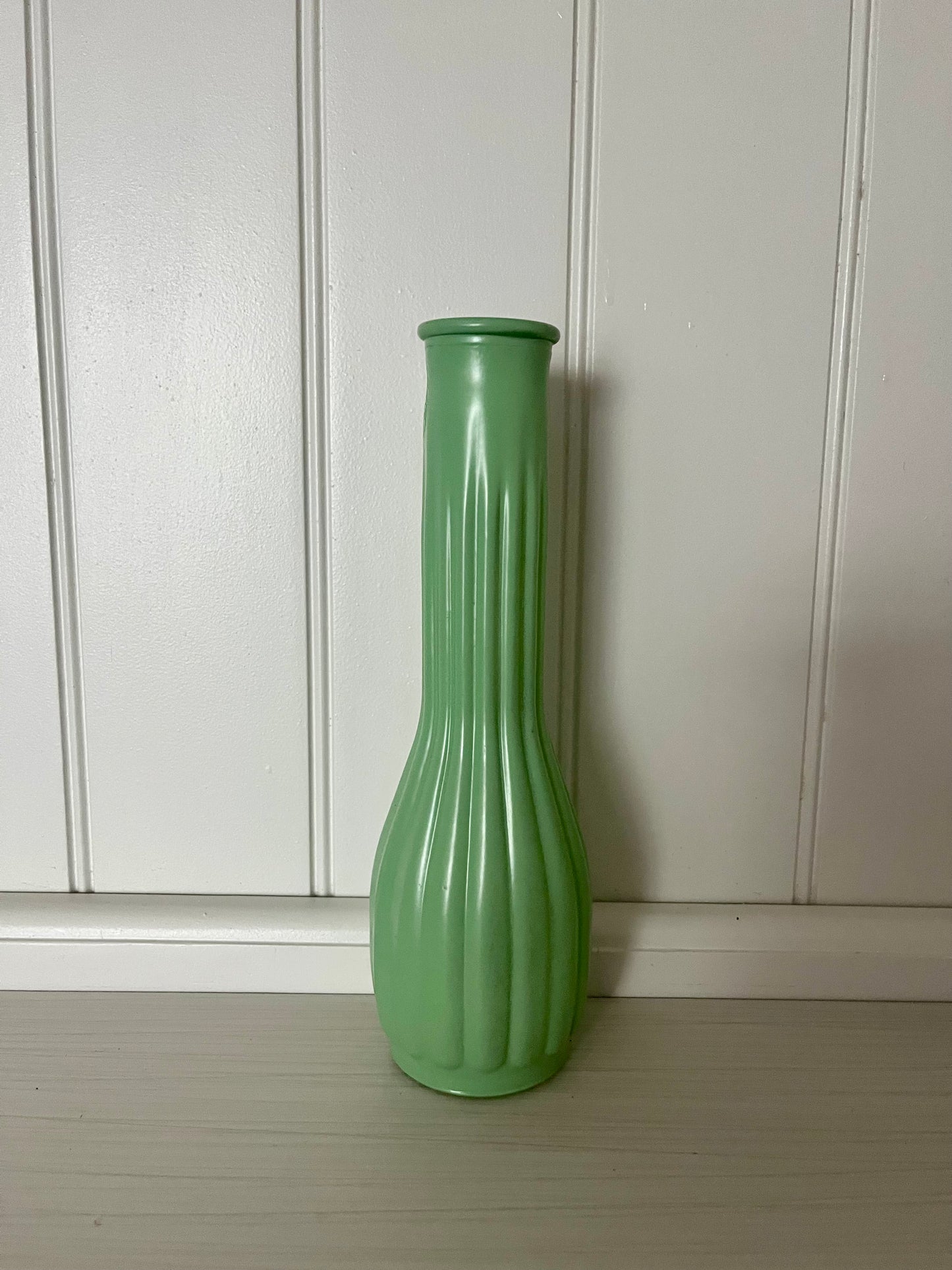 Vintage Hand-Painted Green Glass Ribbed Bud Vase | Jadeite-Style Floral Vase | c. 1940s–1950s