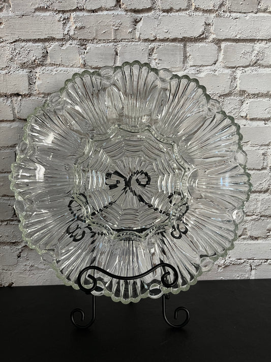 1950s Anchor Hocking Clear Ribbed Glass Deviled Egg Platter – Scalloped Elegance – 12-Egg Server
