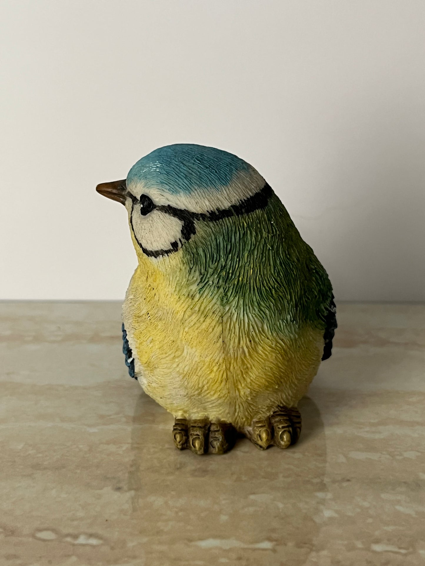 Vintage Blue Tit Songbird Figurine – Hand Painted Garden Bird Statue – Cottagecore Bird Decor – Small Nature Collectible – 1990s