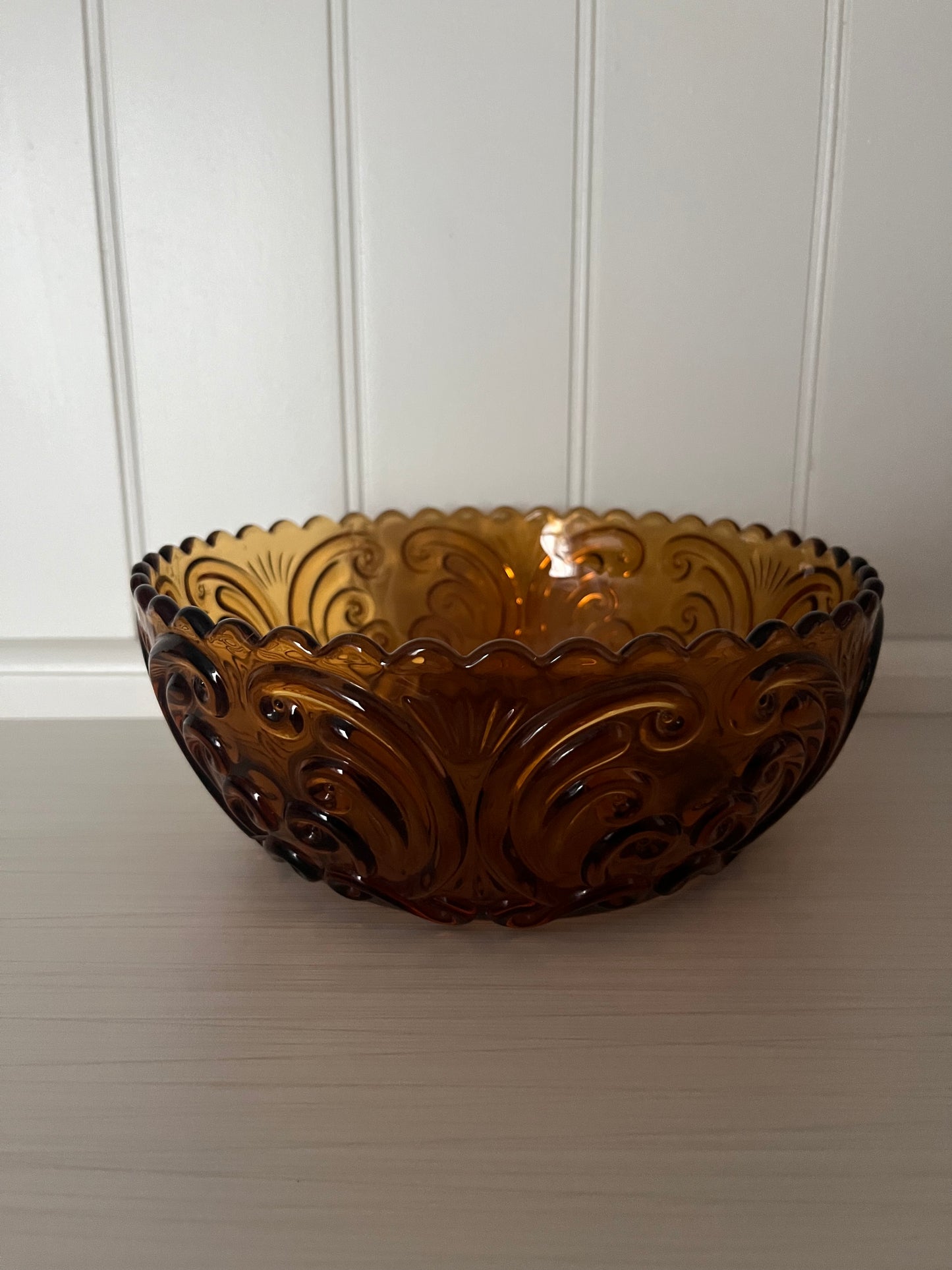 Vintage Amber Pressed Glass Scroll Bowl – Scalloped Rim Serving Bowl | c. 1960s–1970s