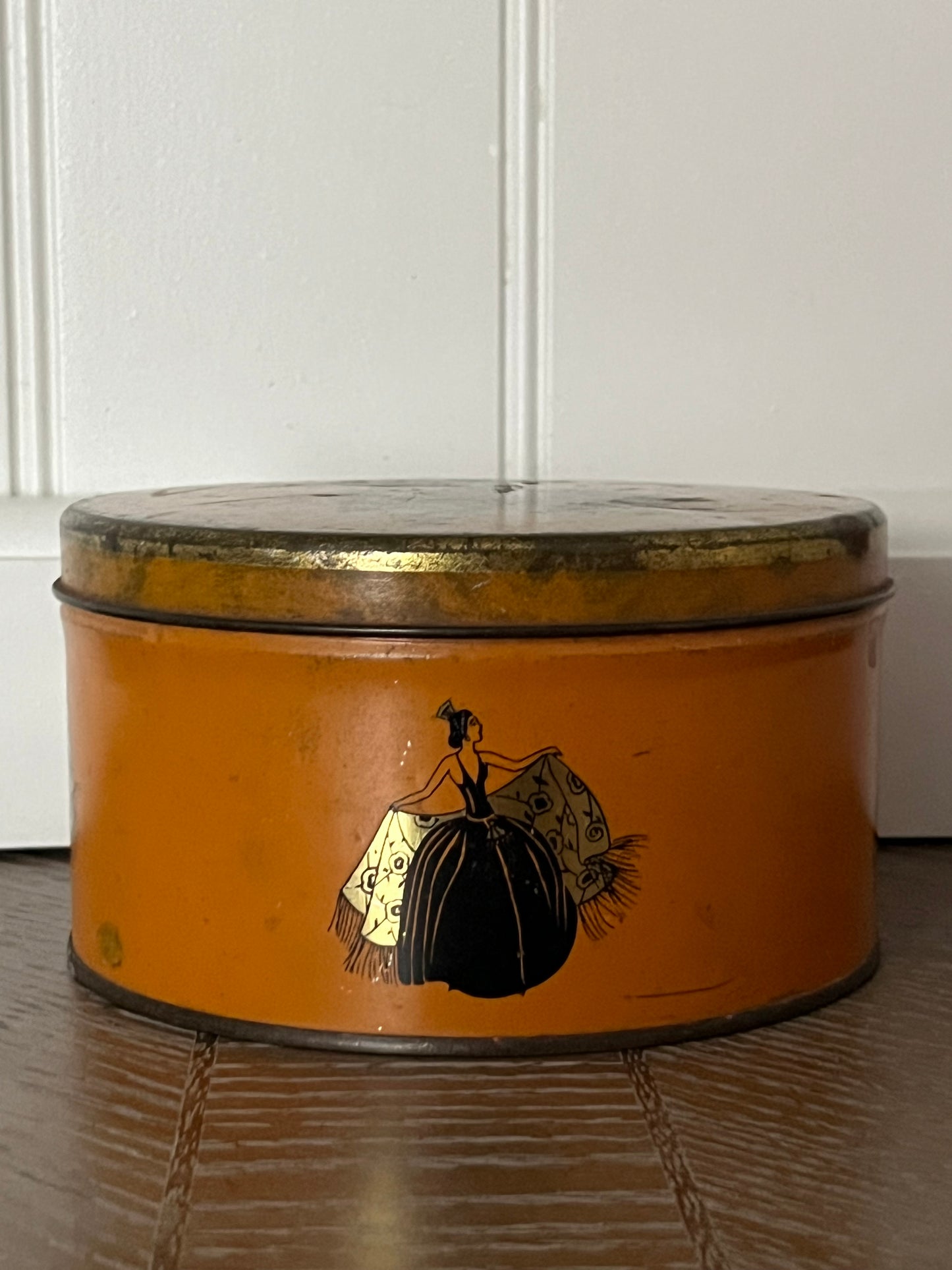 Antique 1920’s Stuart Perfumer Prima Donna Bath Dusting Powder Tin | Art Deco Vanity Advertising