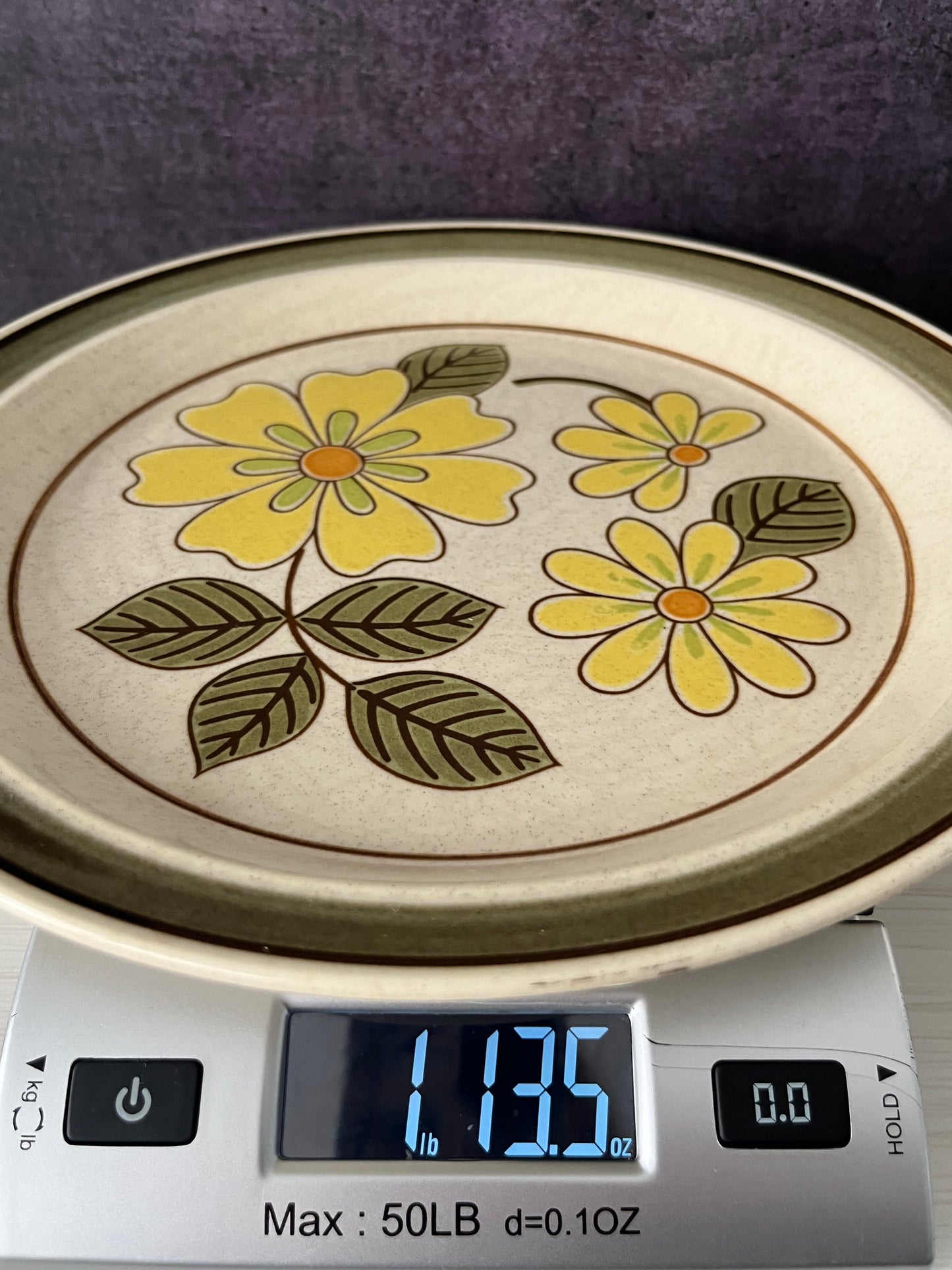 Vintage  Mikasa Hallkraft Potterskraft “Lazy Daisies” Stoneware Round Serving Tray Platter Plate  P6030 1970s Japanese Flower Power Style