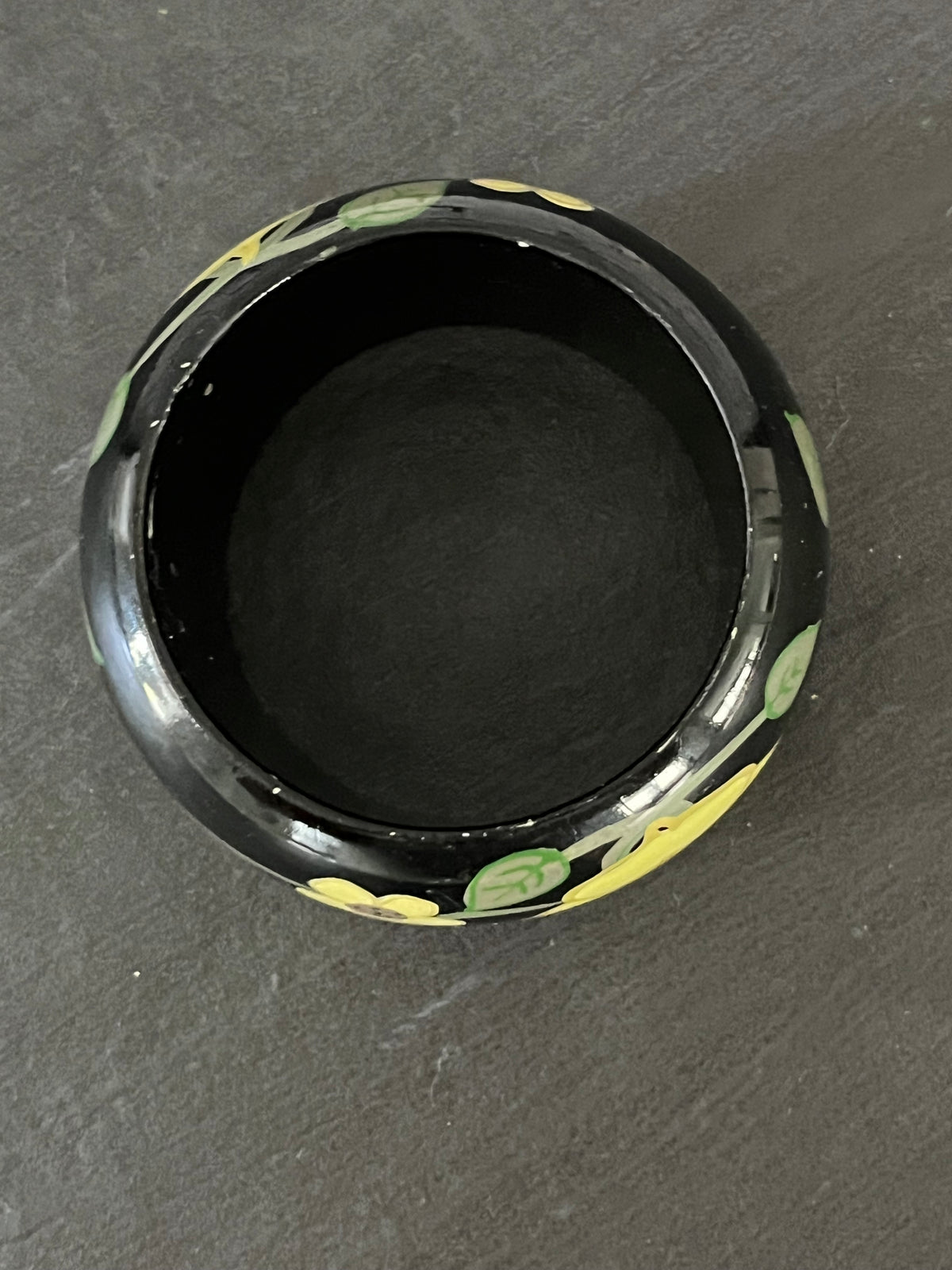 Vintage 1970s Boho Folk Art Hand-Painted Chunky Wooden Bangle Bracelet – Black & Yellow Floral Cuff – 2” small slip-on opening