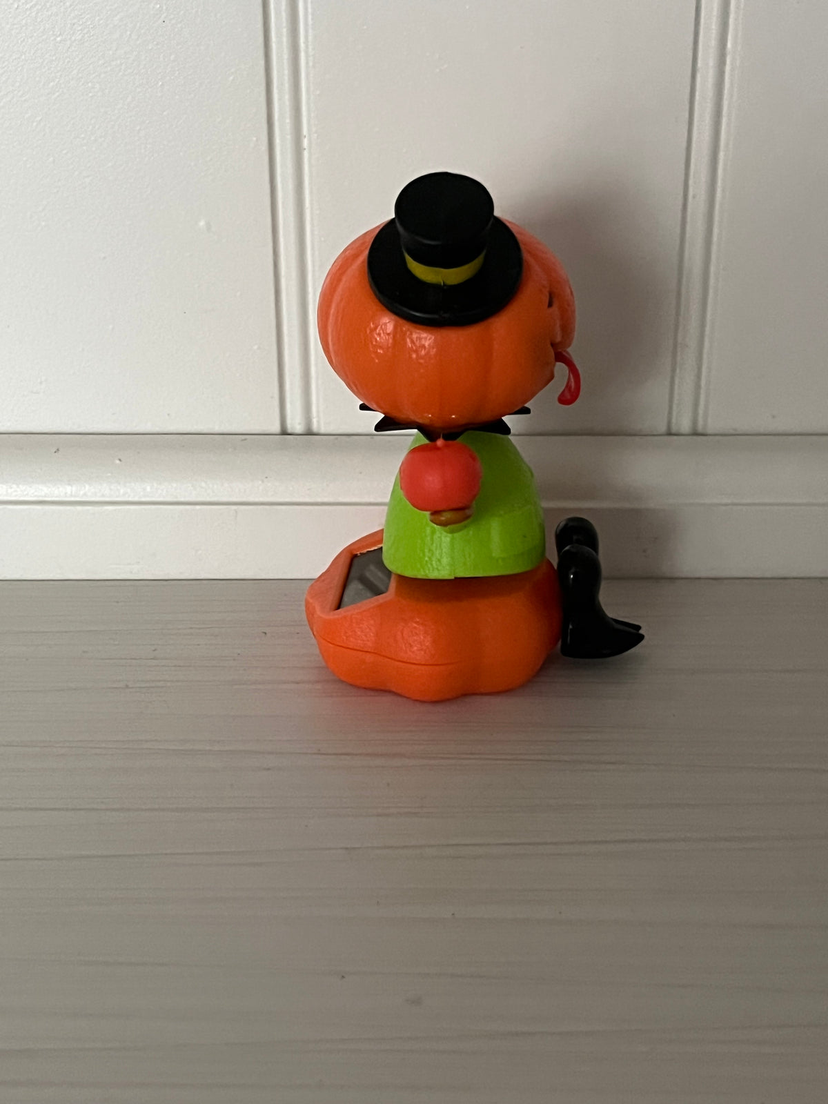 Small Retro Solar Dancing Pumpkin Bobblehead Figurine | Halloween Trinket Décor