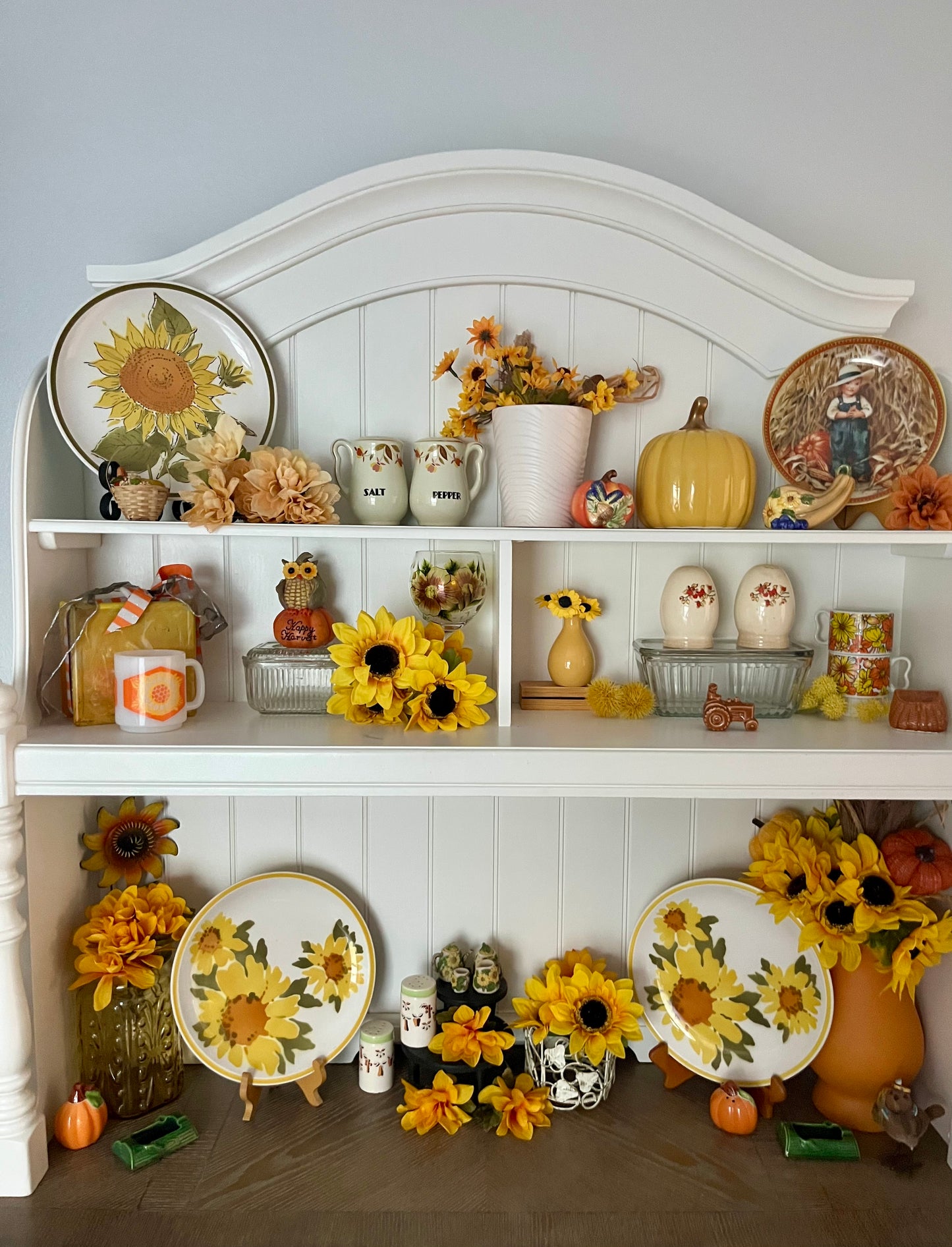 Hand-Painted Metal Sunflower Flower Stake | Rustic Décor | c. 2000s