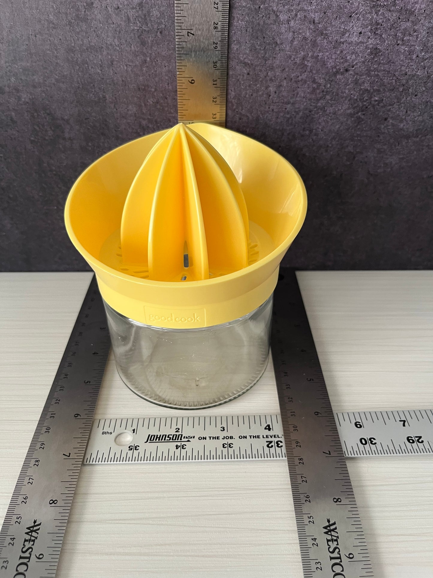 Vintage Style Goodcook Yellow Citrus Juicer with Glass Jar | Retro Lemon Reamer | Kitchen Juicer Press | Mid-Century Inspired Kitchenware