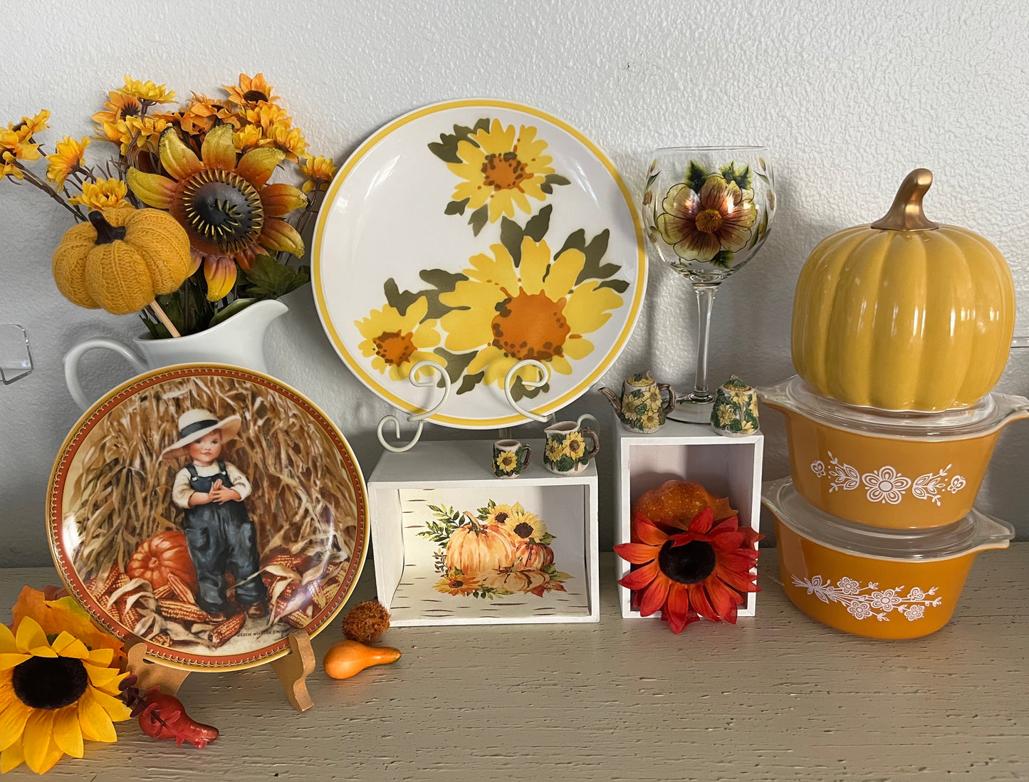 Vintage Mikasa Dolly  “Flora” Cera-Stone Dinner Plates – Set of 2 (1970s Japan, Sunflower Yellow)