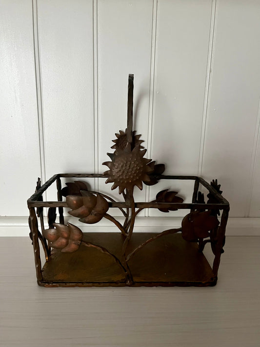 Vintage Handcrafted Metal Sunflower Basket – 1970s Rustic Copper-Tone Floral Decor