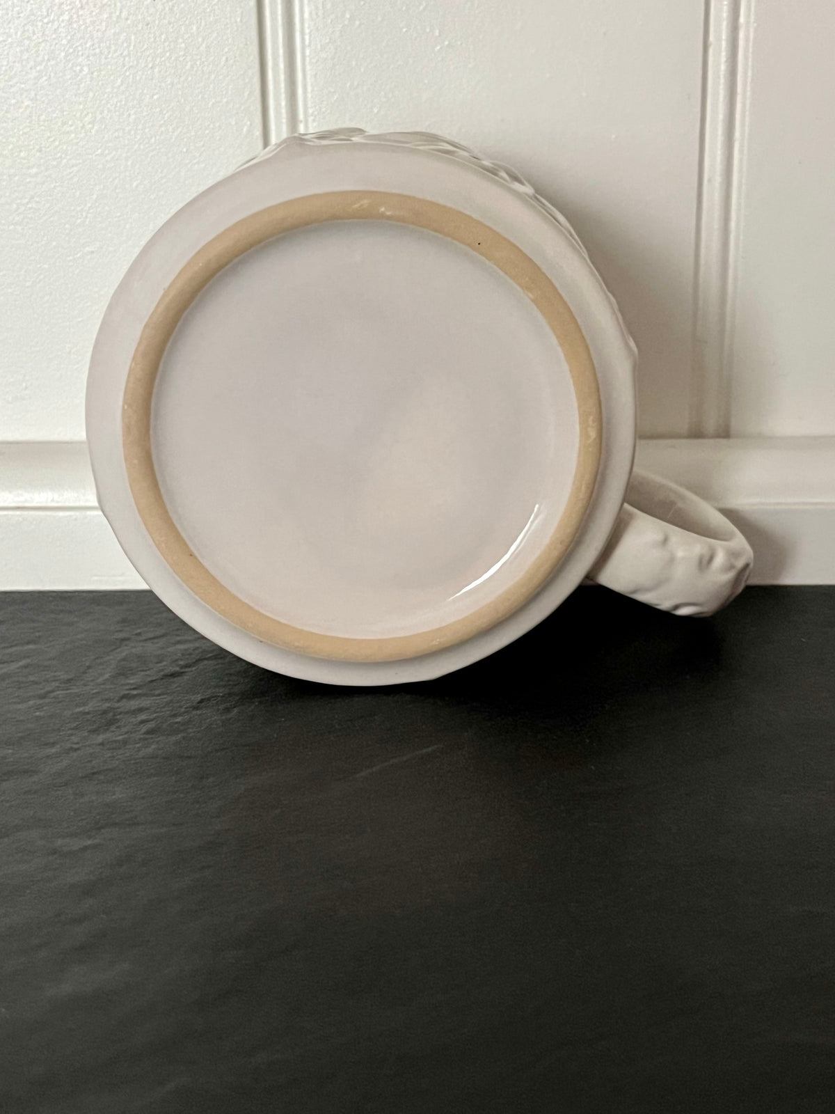 Vintage White Embossed Daisy Ceramic Soup Mug / Cup — 1970s Stoneware Floral Relief
