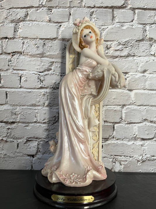 Casinelli Lareaux Lily Collection Figurine – Elegant 1920s-Inspired Art Nouveau Lady