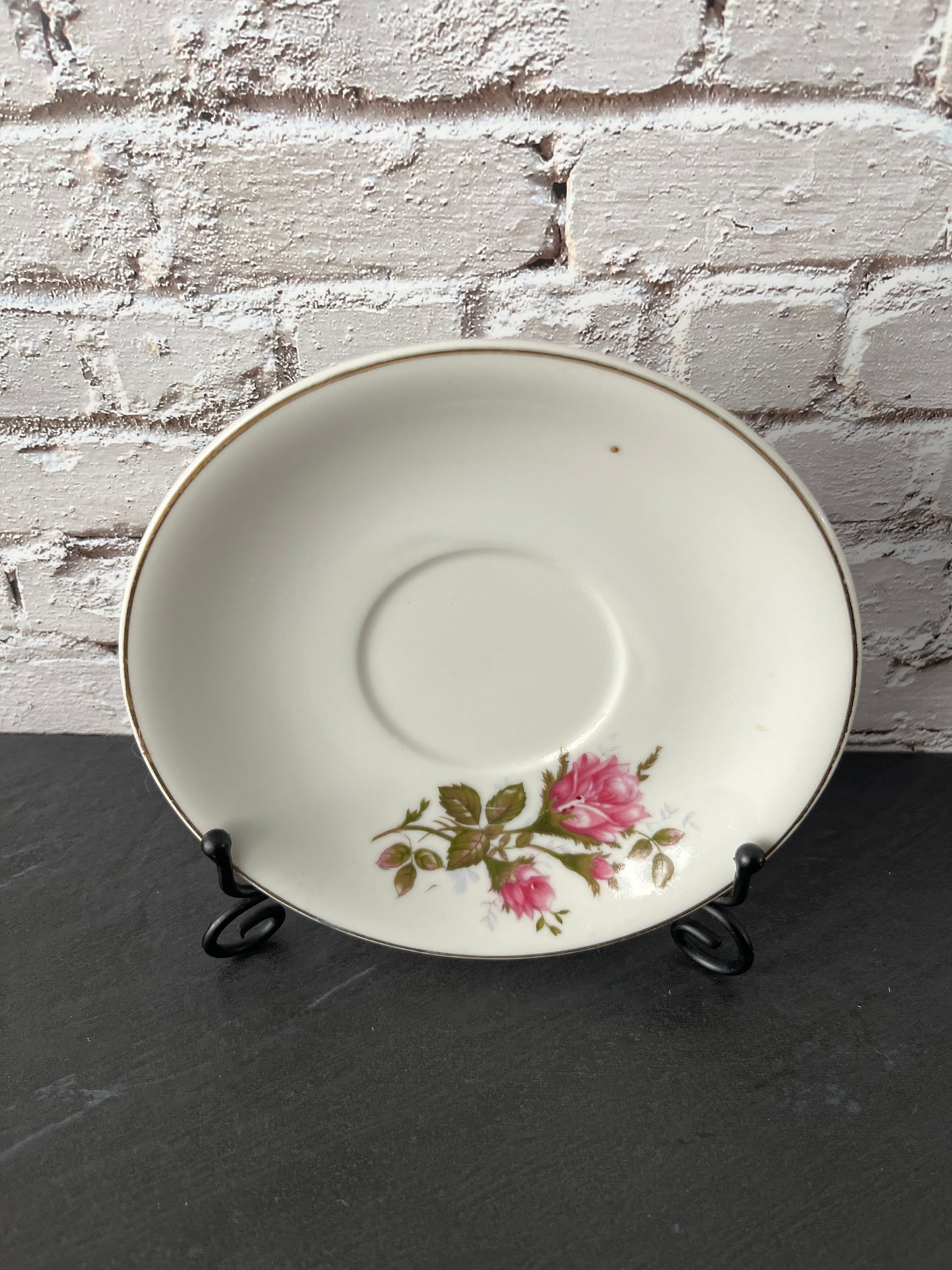 Vintage 1950s Made in Japan Pink Rose with Baby’s Breath  Saucers – Gold Rim Porcelain Floral (2 Saucer)