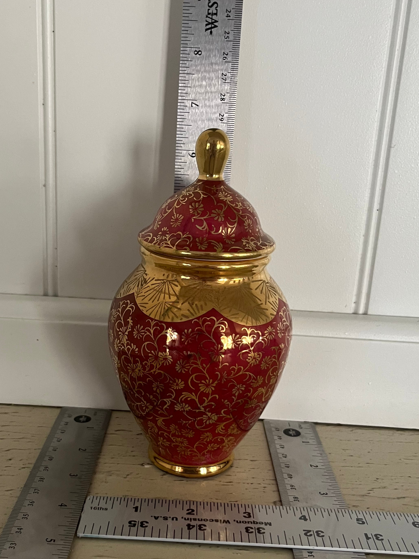 Victorian Revival Ginger Jar with Lid – KHM Bavaria Red & 23K Gold Courtship Scene (c. 1930s–1950s)