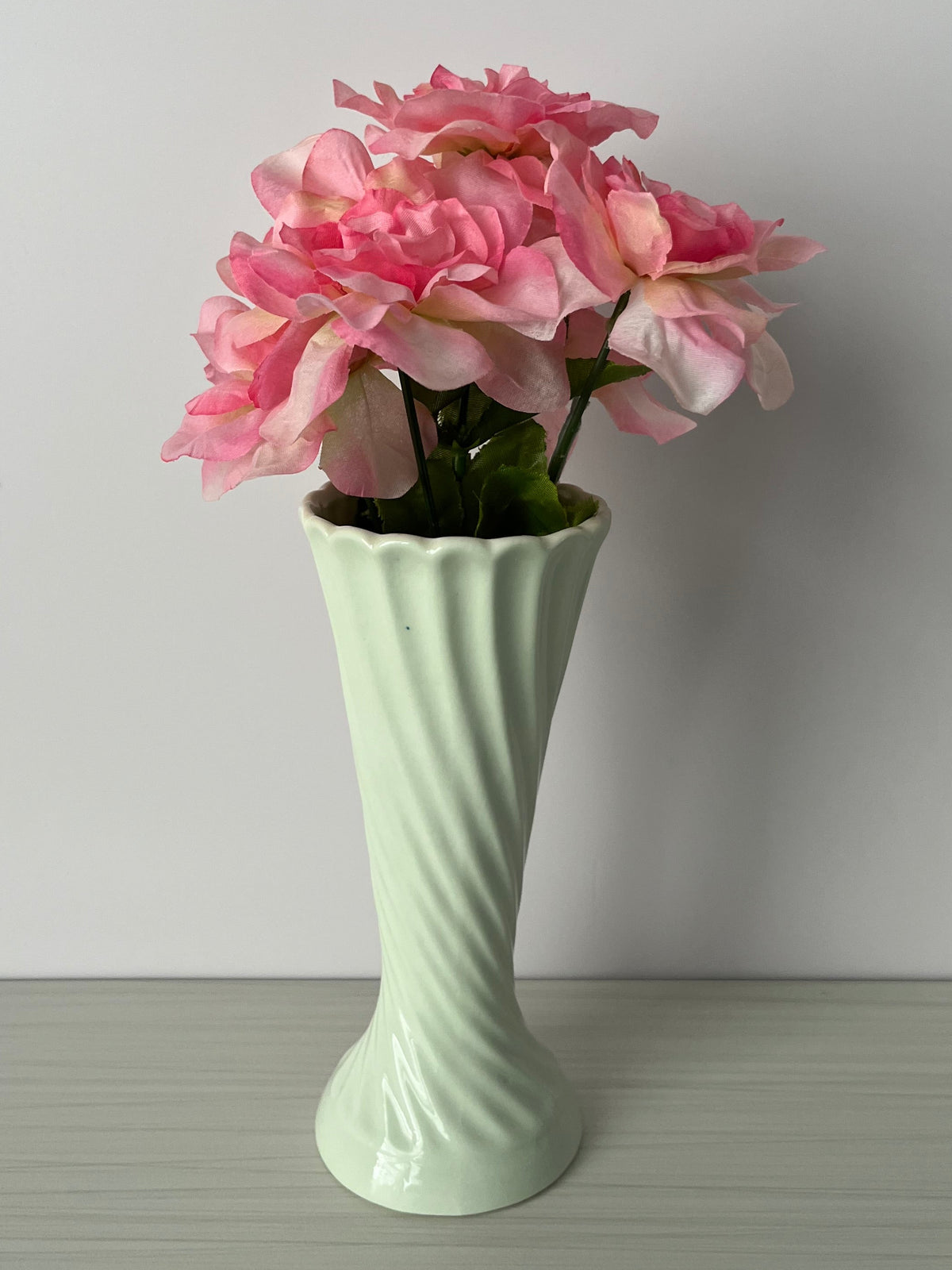 Vintage C. 1990’s * Pale celadon / soft spring  Green Spiral Ceramic Vase – Scalloped Rim Floral Bud Vase – 7”
