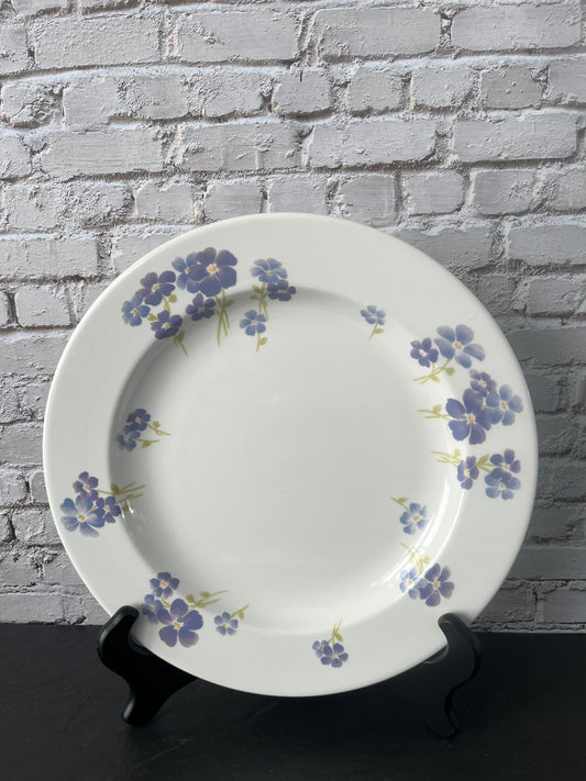 Martha Stewart MSE “Forget Me Not” 11” Dinner Plate – Late 1990s Cottage Floral – 1 Available