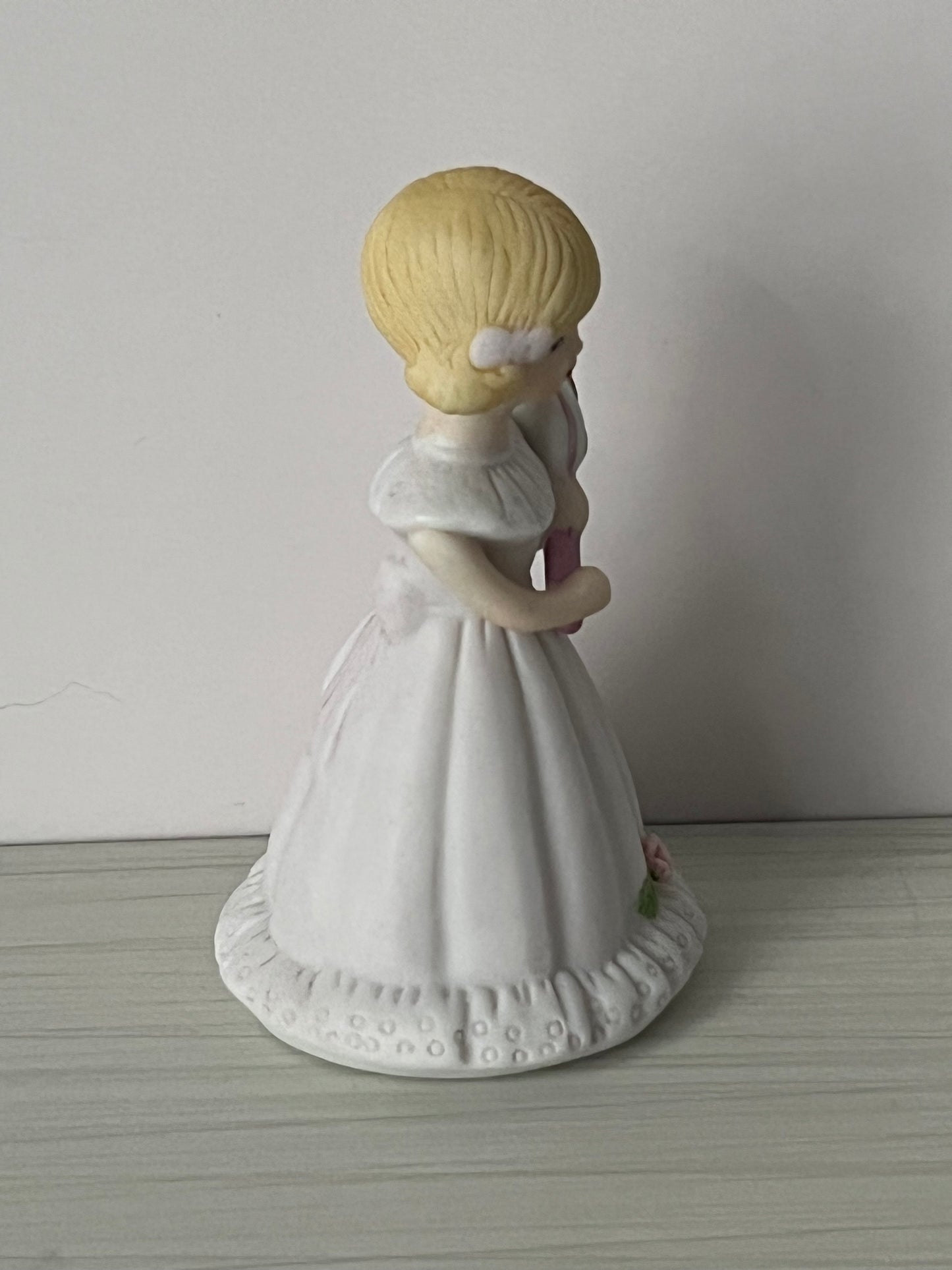 Vintage 1980s Enesco “Growing Up Girls” 5th Birthday Blonde Figurine – Porcelain Girl with Gold Number 5