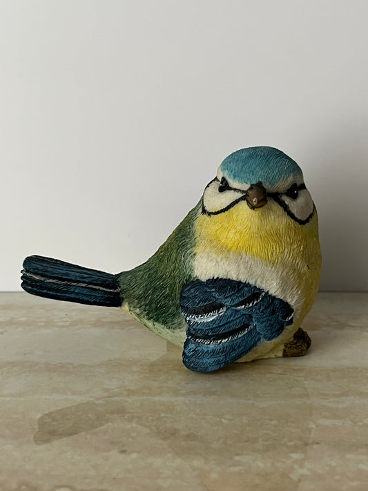 Vintage Blue Tit Songbird Figurine – Hand Painted Garden Bird Statue – Cottagecore Bird Decor – Small Nature Collectible – 1990s
