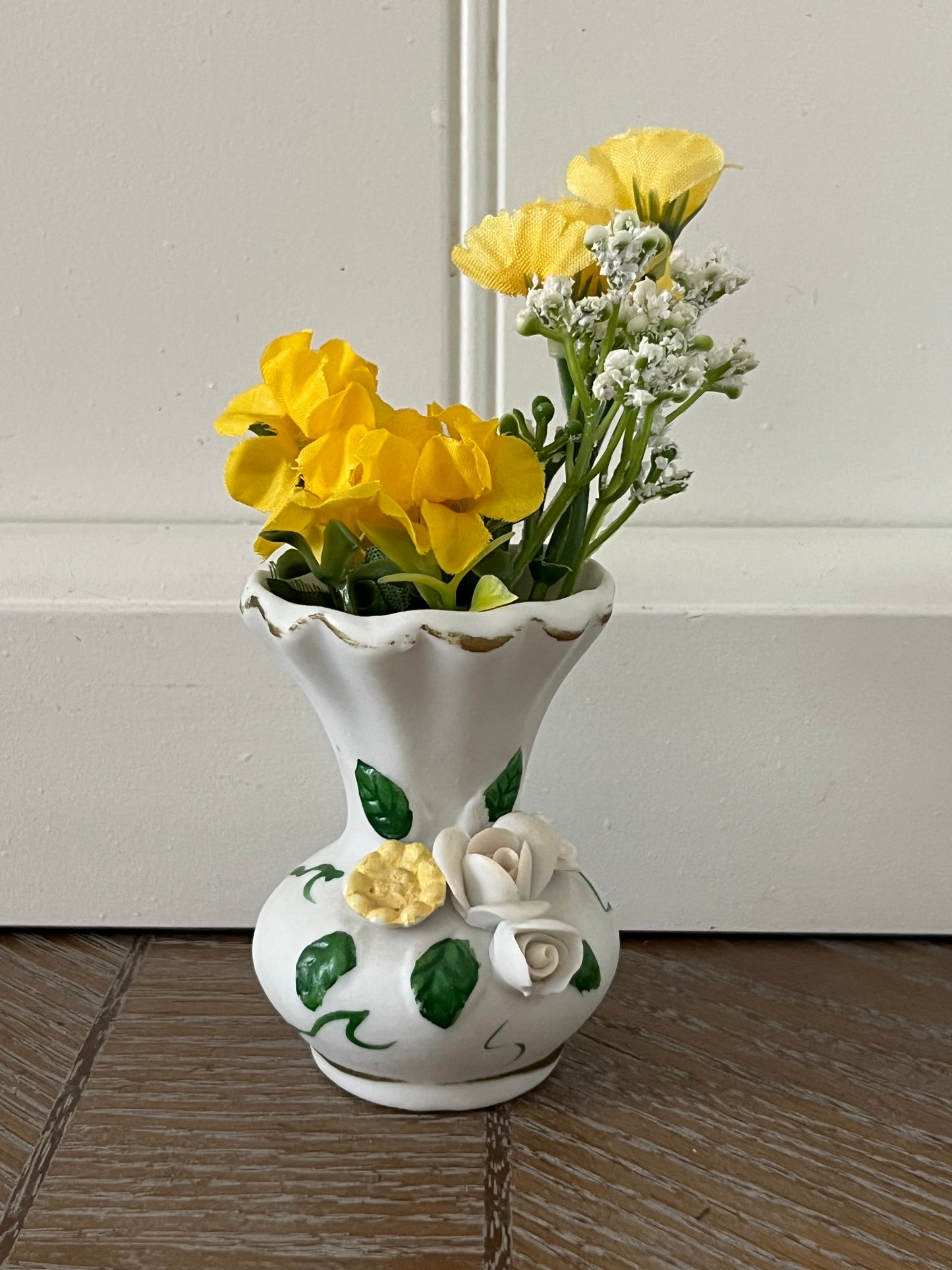 Vintage 1970s Mini Floral Vase White bisque Porcelain Bud Vase with Capodimonte style applied Roses – Made in Taiwan Gold Trim