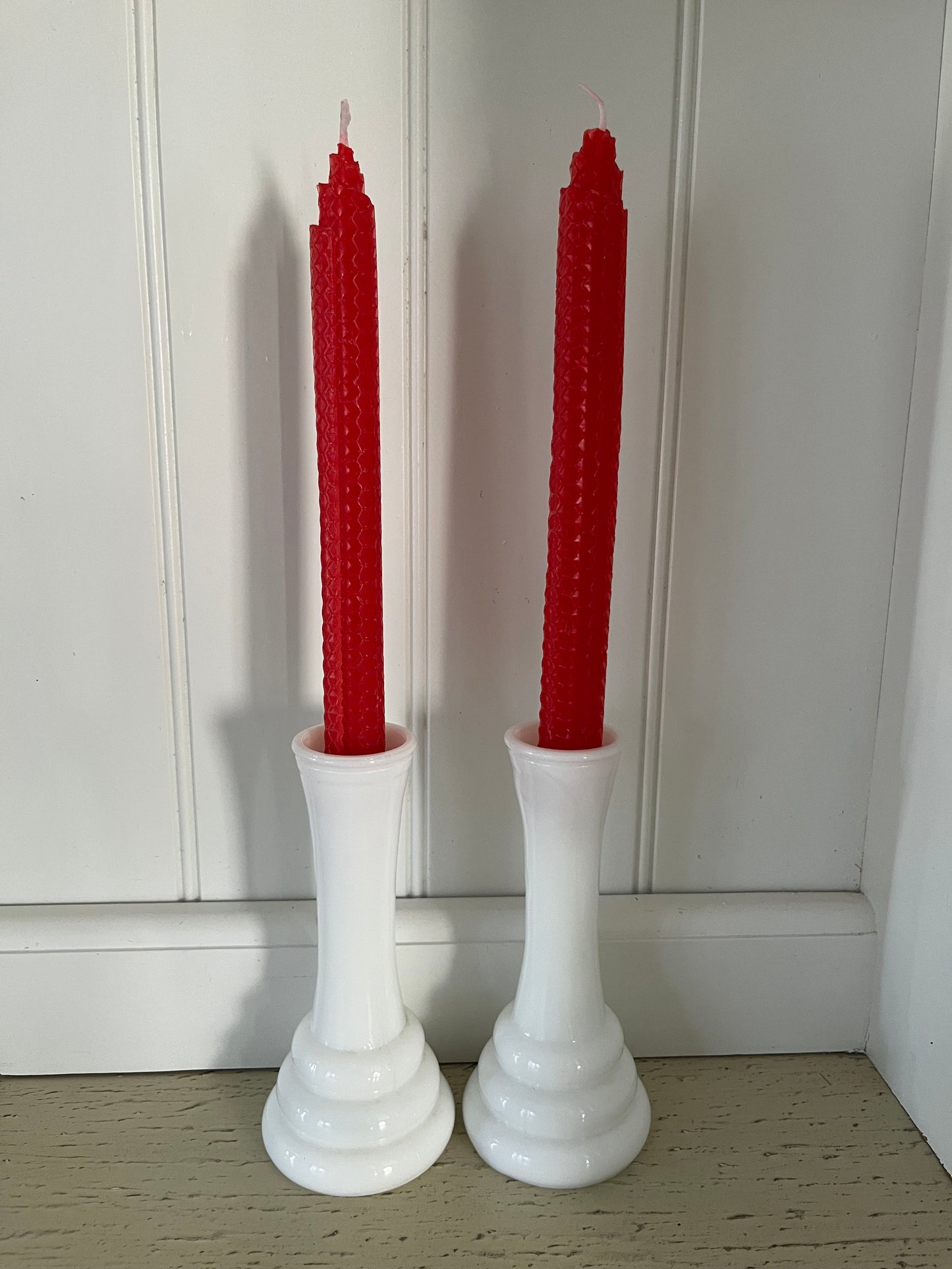 Vintage Randall White Milk Glass Art Deco Bee Hive Bud Vase - 6" High