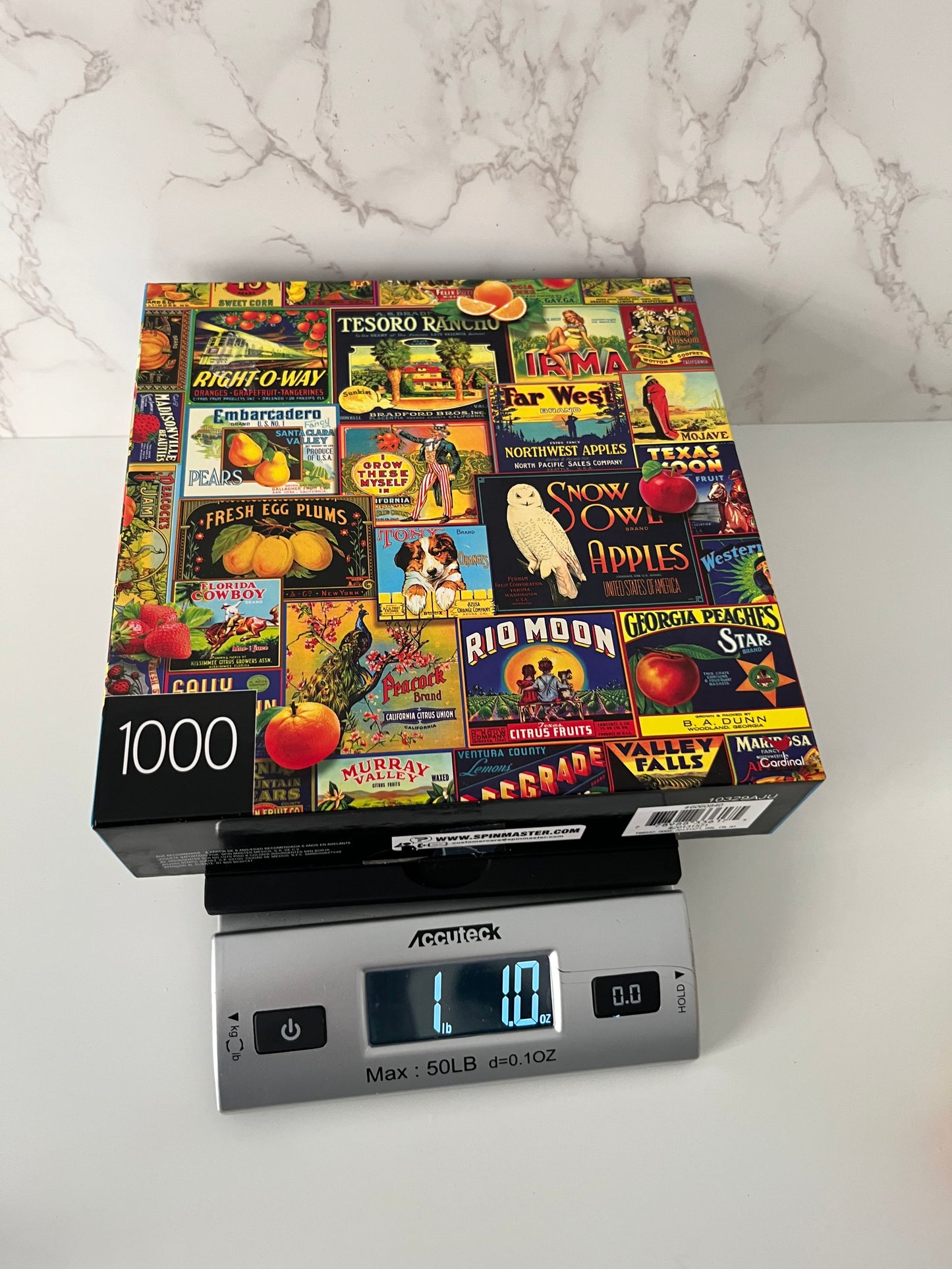 Vintage Style Fruit Crate Label Collage 1000-Piece Puzzle (2010s) – Retro Produce Advertising Art