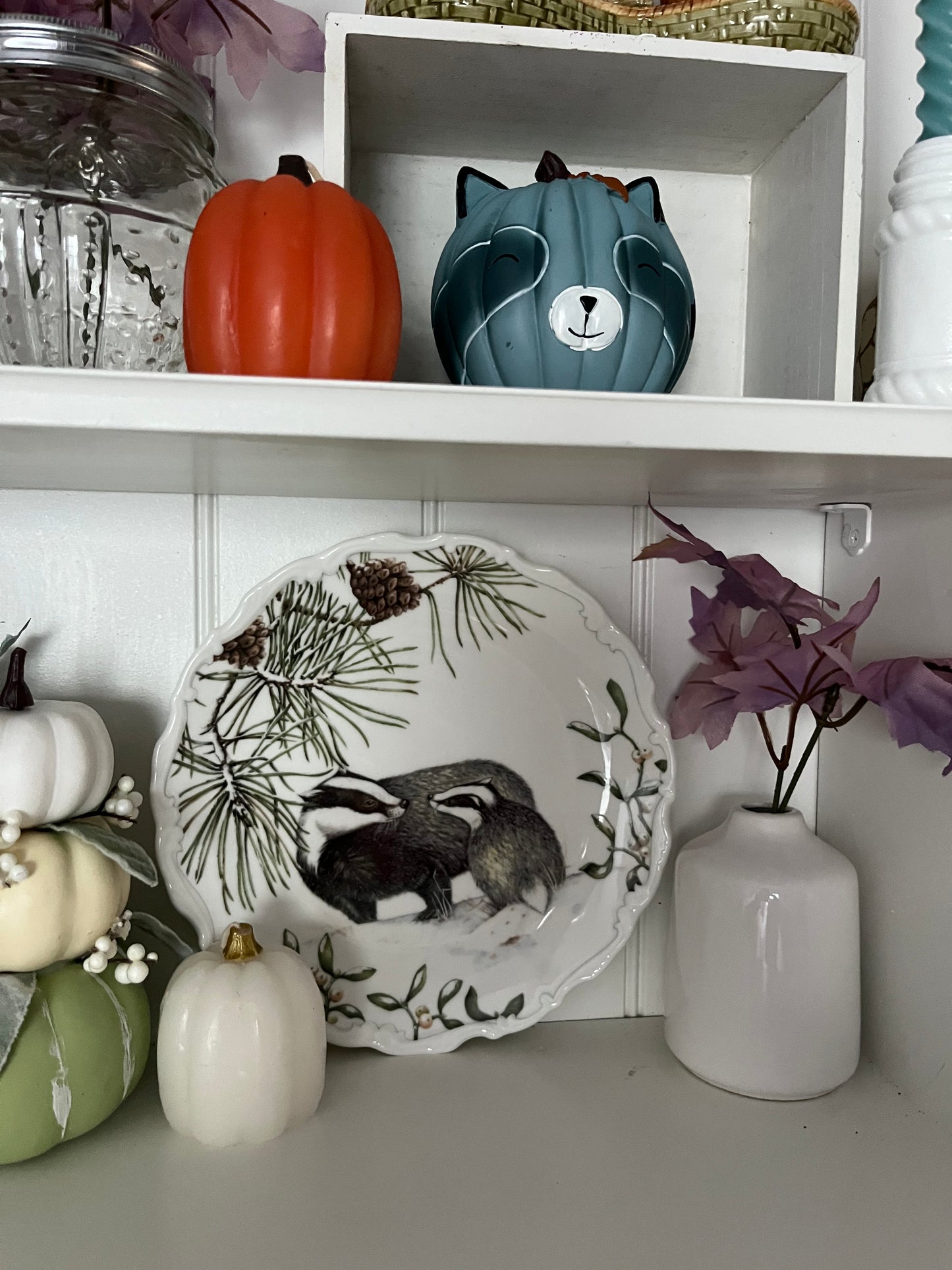 Modern Minimalist White Ceramic Bud Vase – Gloss Finish, 3.5” x 3”, Contemporary Decor Accent