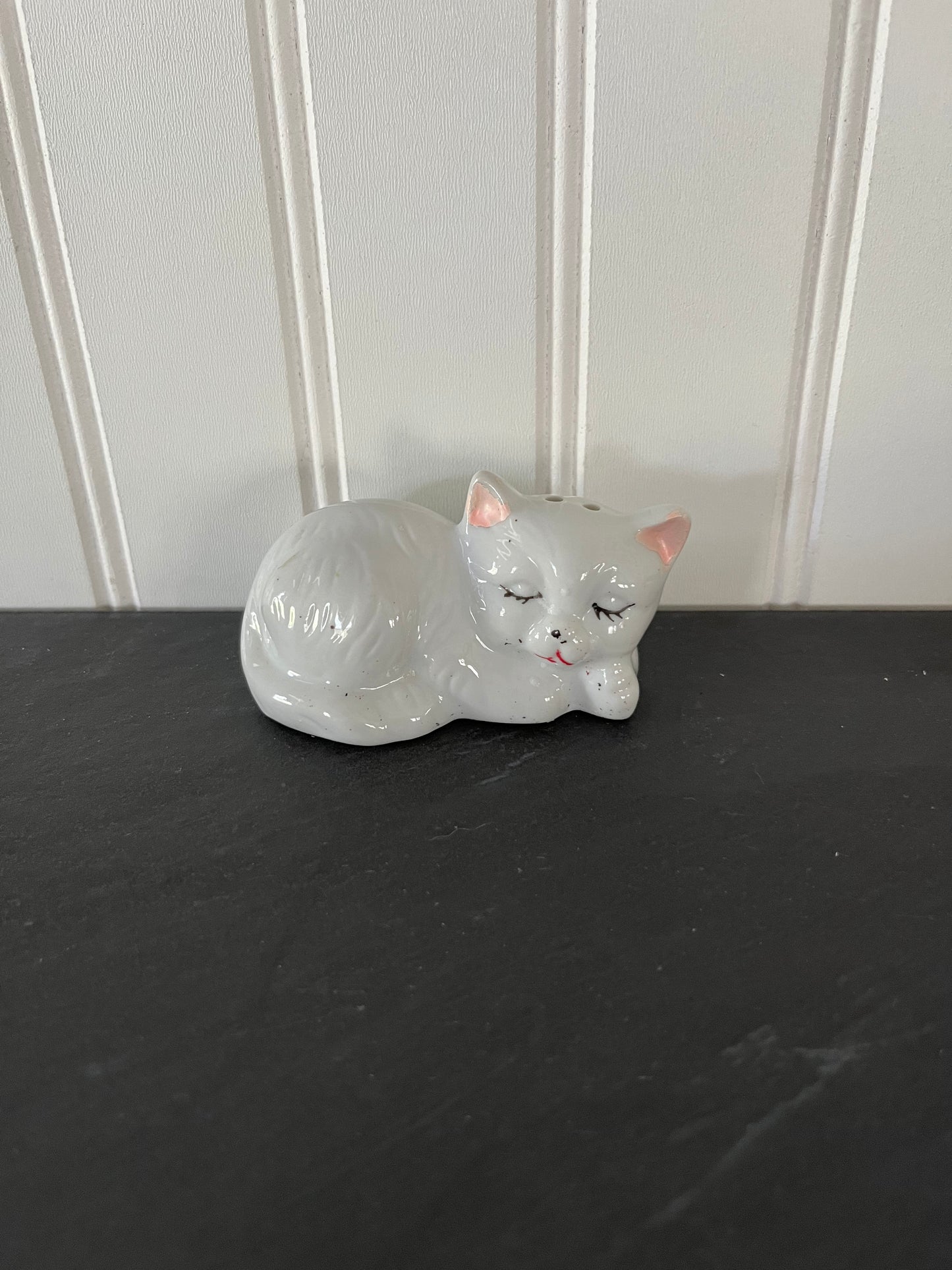 1960s Ceramic White Cat with Blue Eyes Salt and Pepper Shaker Set - Retro Kitchen Collectibles