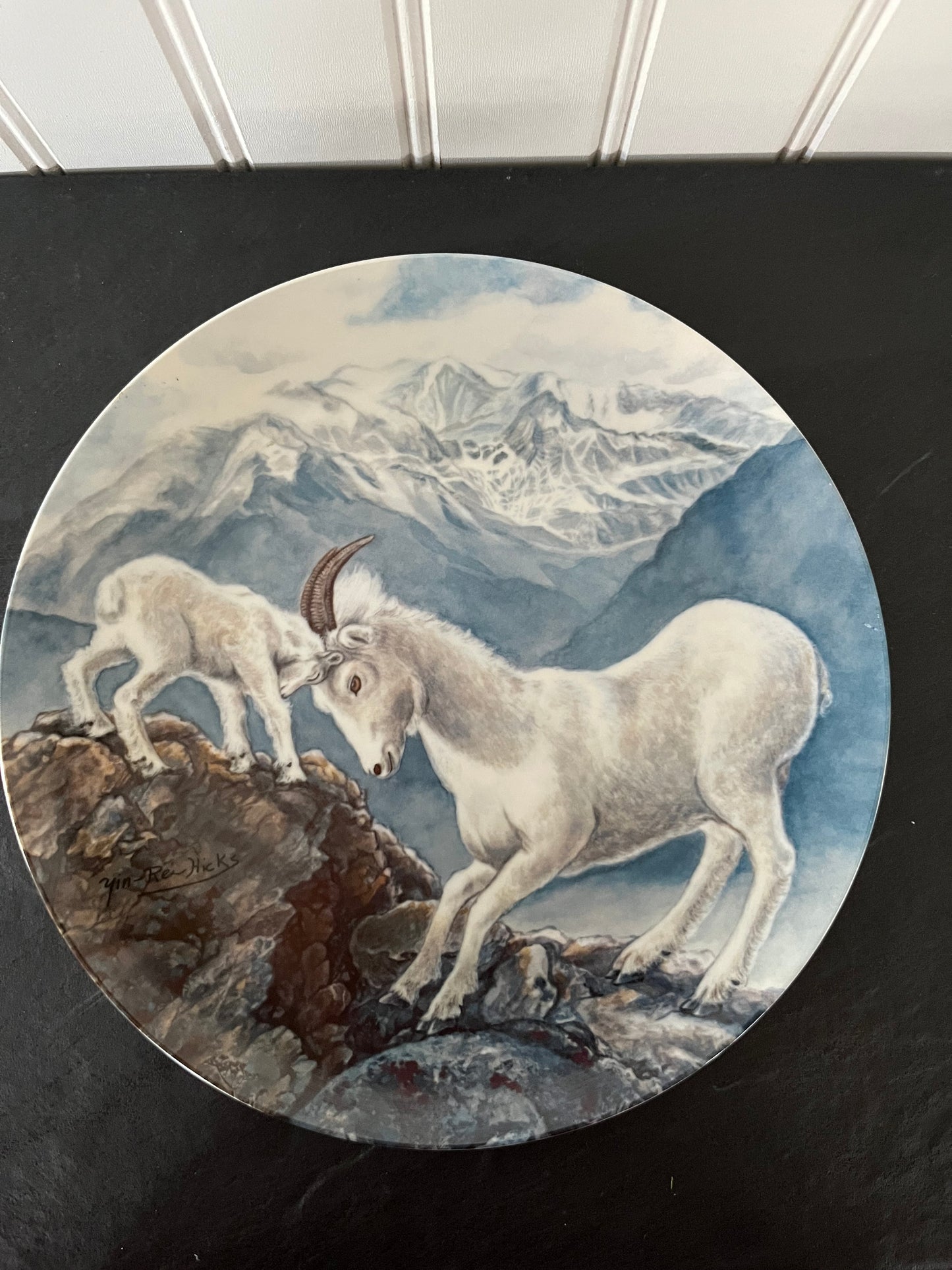 Vintage Knowles 'A Gentle Persuasion' Mountain Goat with Baby Collectible Plate - Yin Rei Hicks Wildlife Art