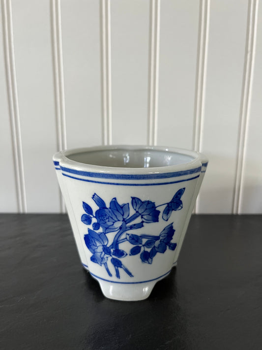 Vintage Blue and White Ceramic Hand-Painted Chinese Qinghua Floral Bonsai Orchid CachePot - Small pot, Footed - 4" High